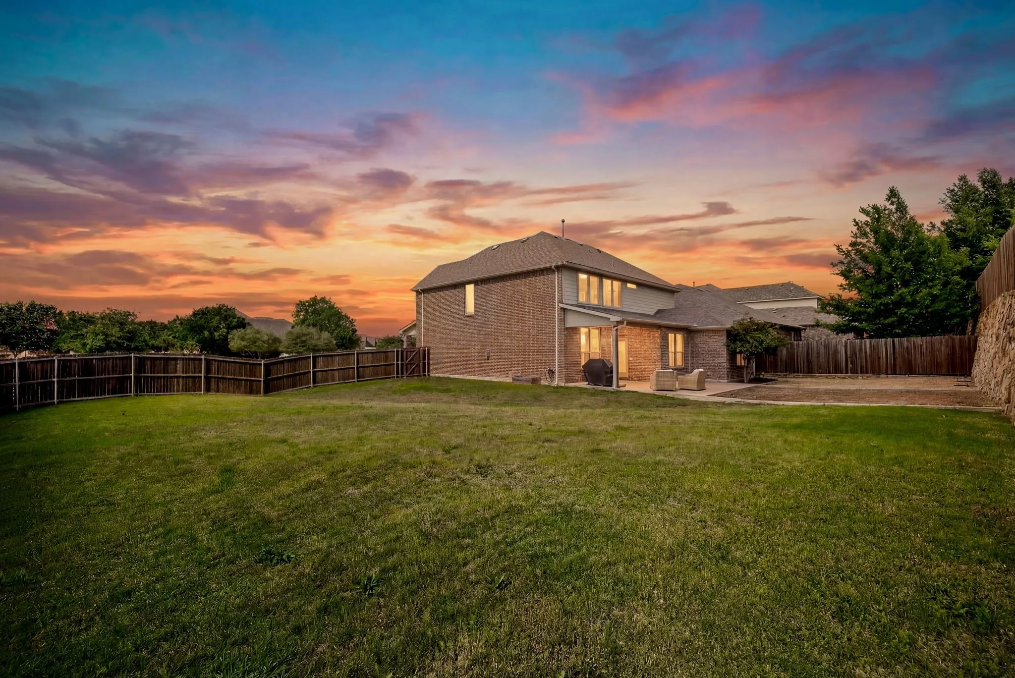 Single Family Residence For Sale in Collin County , 11605 Zachary Lane, Mc Kinney, Texas 75071, 4 Bedrooms, 3 Bathrooms, 2 Garage spaces, 2,684 Sqft, built in 2018, Preowned, Price $560,000, mls#21258303, Real Estate Agent in Mc Kinney, Homes For Sale in Collin county, Homes For Sale in Mc Kinney, Realtor in Mc Kinney Texas, Real Estate Brokerage Independent Realty Texas, Luminita Cordes Realtor