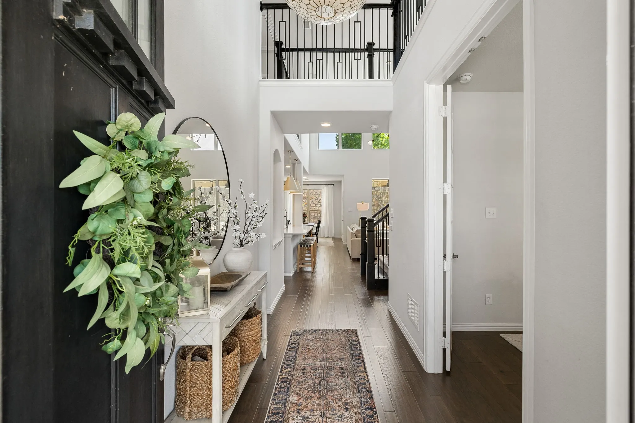 Single Family Residence For Sale in Collin County , 11605 Zachary Lane, Mc Kinney, Texas 75071, 4 Bedrooms, 3 Bathrooms, 2 Garage spaces, 2,684 Sqft, built in 2018, Preowned, Price $560,000, mls#21258303, Real Estate Agent in Mc Kinney, Homes For Sale in Collin county, Homes For Sale in Mc Kinney, Realtor in Mc Kinney Texas, Real Estate Brokerage Independent Realty Texas, Luminita Cordes Realtor
