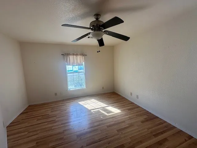 Single Family Residence For Sale in Jack County , 530 Richardson Street, Jacksboro, Texas 76458, 4 Bedroom, 2 Bathroom, 2 Garage spaces, 1,732 Sqft, built in 1955, mls#21253852, Real Estate Agent in Jacksboro, Homes For Sale in Jack county, Homes For Sale in Jacksboro, Realtor in Jacksboro Texas, Real Estate Brokerage Independent Realty Texas, Luminita Cordes Realtor