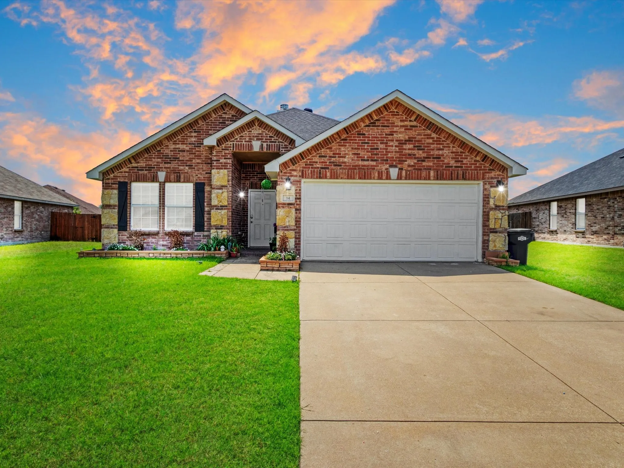 Single Family Residence For Sale in Rockwall County , 14 Vervain Drive, Fate, Texas 75087, 3 Bedrooms, 2 Bathrooms, 2 Garage spaces, 1,673 Sqft, built in 2011, Price $250,000, mls#21256040, Real Estate Agent in Fate, Homes For Sale in Rockwall county, Homes For Sale in Fate, Realtor in Fate Texas, Real Estate Brokerage Independent Realty Texas, Luminita Cordes Realtor