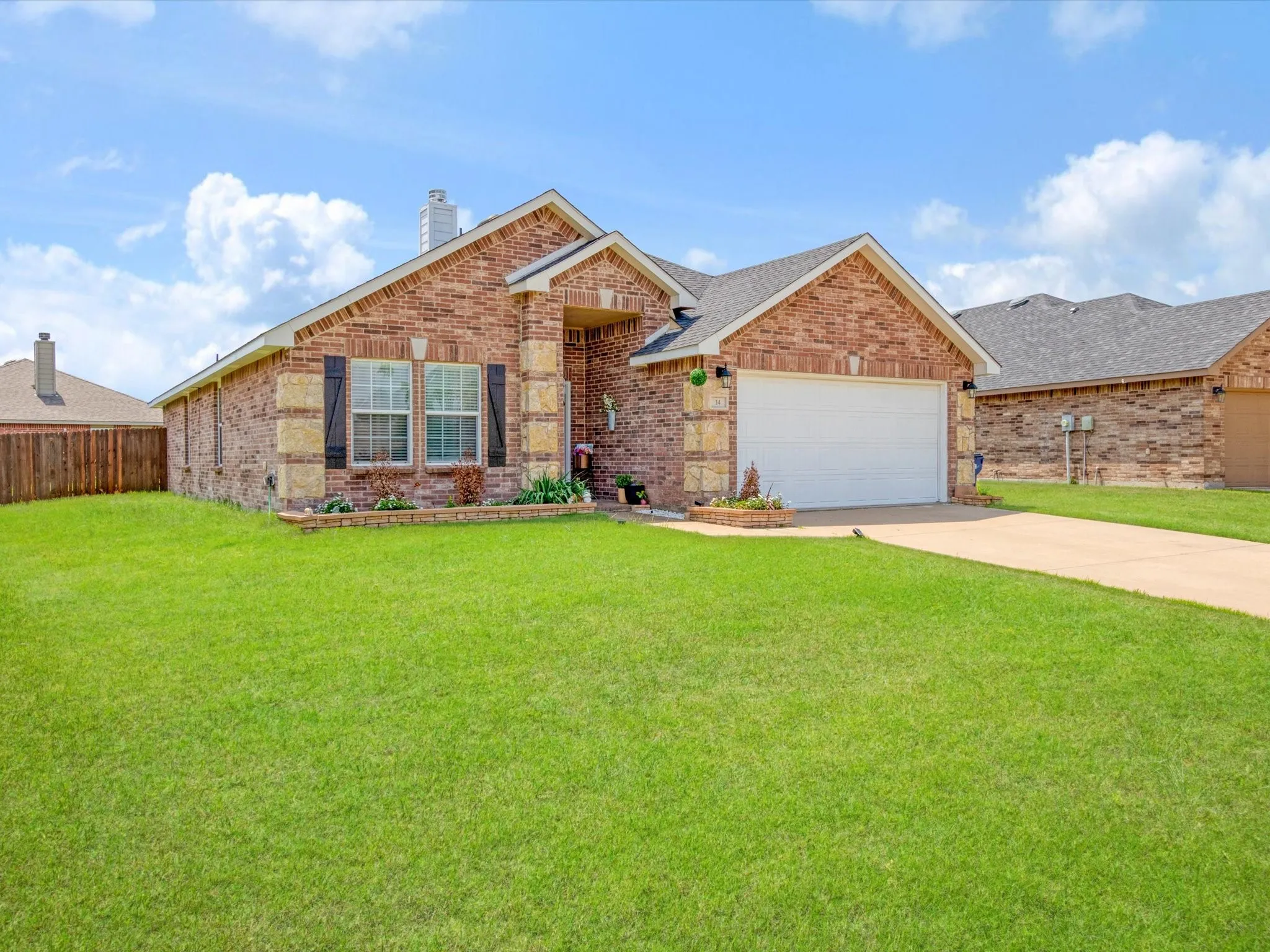 Single Family Residence For Sale in Rockwall County , 14 Vervain Drive, Fate, Texas 75087, 3 Bedrooms, 2 Bathrooms, 2 Garage spaces, 1,673 Sqft, built in 2011, Price $250,000, mls#21256040, Real Estate Agent in Fate, Homes For Sale in Rockwall county, Homes For Sale in Fate, Realtor in Fate Texas, Real Estate Brokerage Independent Realty Texas, Luminita Cordes Realtor