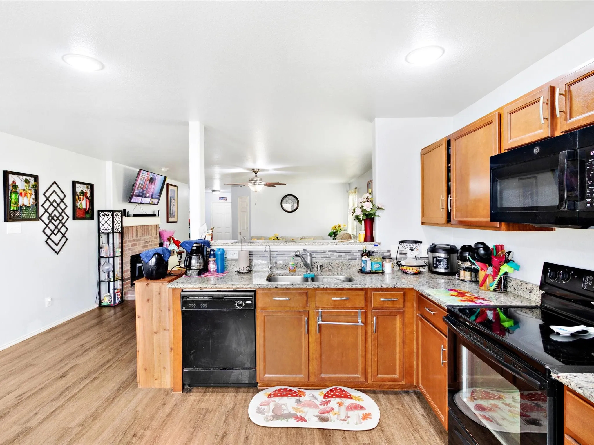 Single Family Residence For Sale in Rockwall County , 14 Vervain Drive, Fate, Texas 75087, 3 Bedrooms, 2 Bathrooms, 2 Garage spaces, 1,673 Sqft, built in 2011, Price $250,000, mls#21256040, Real Estate Agent in Fate, Homes For Sale in Rockwall county, Homes For Sale in Fate, Realtor in Fate Texas, Real Estate Brokerage Independent Realty Texas, Luminita Cordes Realtor