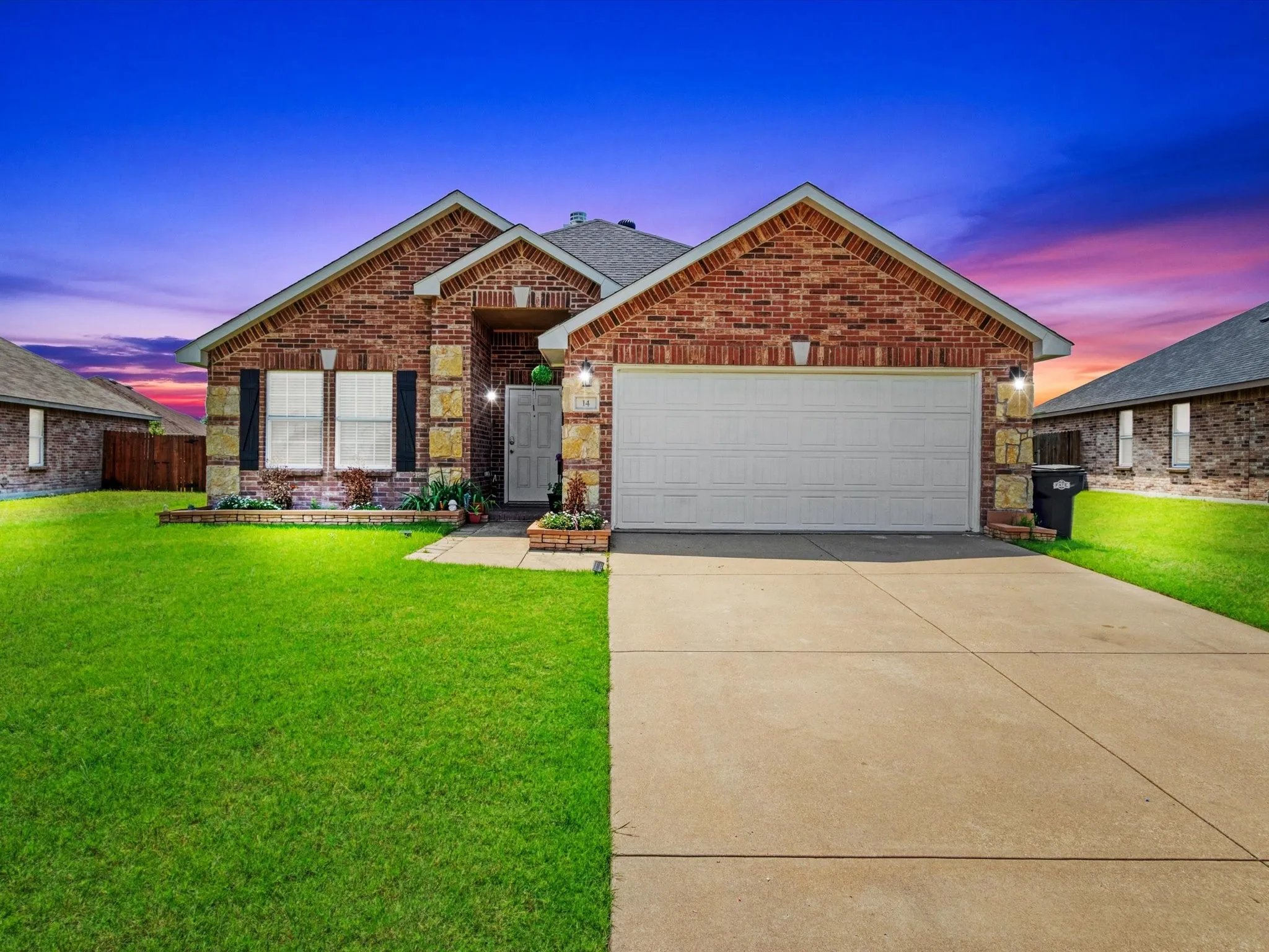 Single Family Residence For Sale in Rockwall County , 14 Vervain Drive, Fate, Texas 75087, 3 Bedrooms, 2 Bathrooms, 2 Garage spaces, 1,673 Sqft, built in 2011, Price $250,000, mls#21256040, Real Estate Agent in Fate, Homes For Sale in Rockwall county, Homes For Sale in Fate, Realtor in Fate Texas, Real Estate Brokerage Independent Realty Texas, Luminita Cordes Realtor