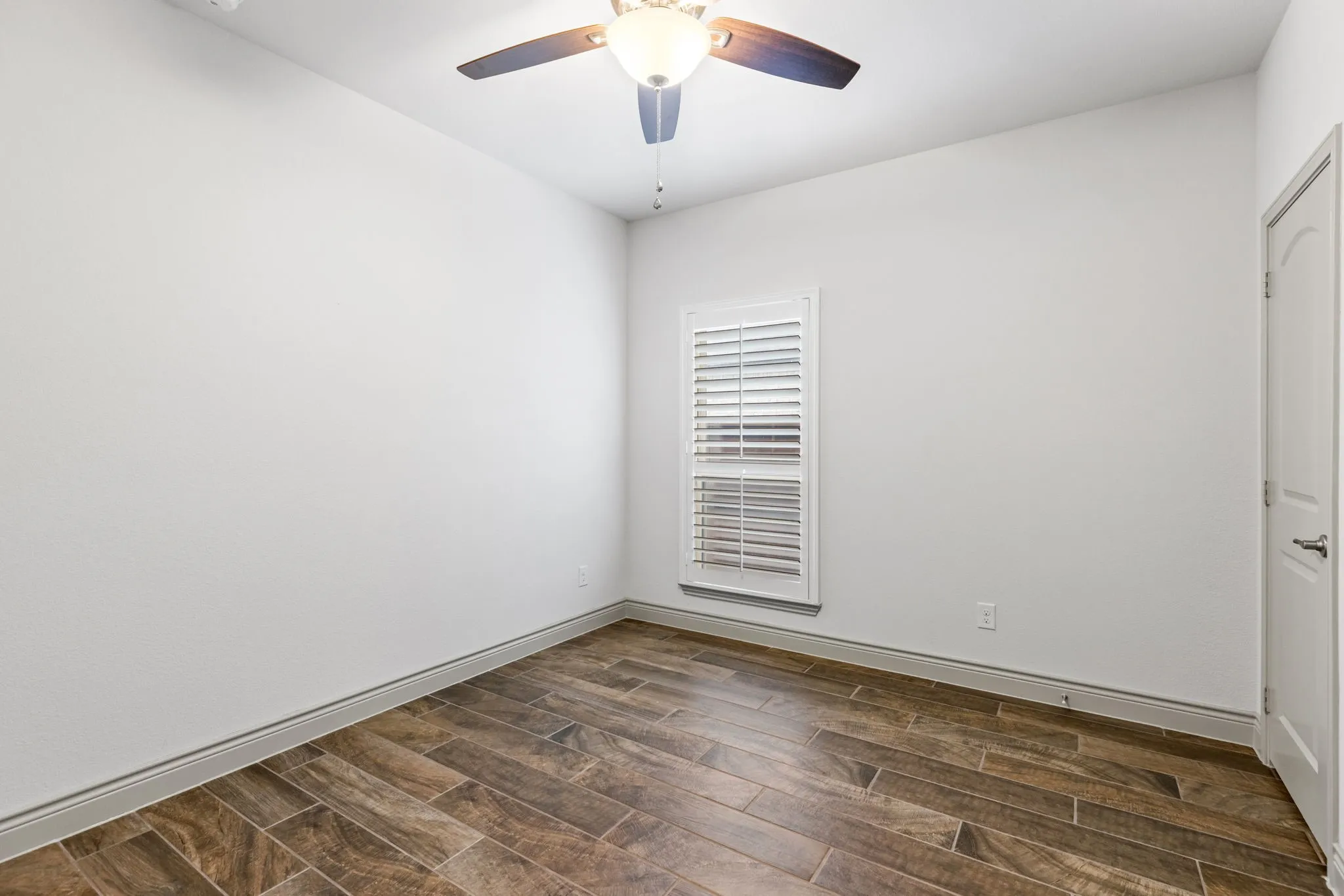 Single Family Residence For Sale in Collin County , 8604 Holliday Creek Way, Mc Kinney, Texas 75071, 3 Bedroom, 2 Bathroom, 2 Garage spaces, 1,986 Sqft, built in 2018, mls#21256728, Real Estate Agent in Mc Kinney, Homes For Sale in Collin county, Homes For Sale in Mc Kinney, Realtor in Mc Kinney Texas, Real Estate Brokerage Independent Realty Texas, Luminita Cordes Realtor