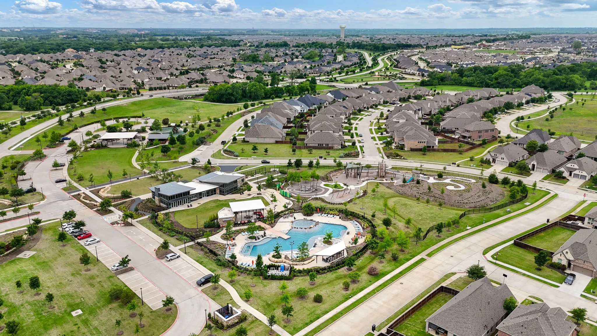 Single Family Residence For Sale in Collin County , 8604 Holliday Creek Way, Mc Kinney, Texas 75071, 3 Bedroom, 2 Bathroom, 2 Garage spaces, 1,986 Sqft, built in 2018, mls#21256728, Real Estate Agent in Mc Kinney, Homes For Sale in Collin county, Homes For Sale in Mc Kinney, Realtor in Mc Kinney Texas, Real Estate Brokerage Independent Realty Texas, Luminita Cordes Realtor