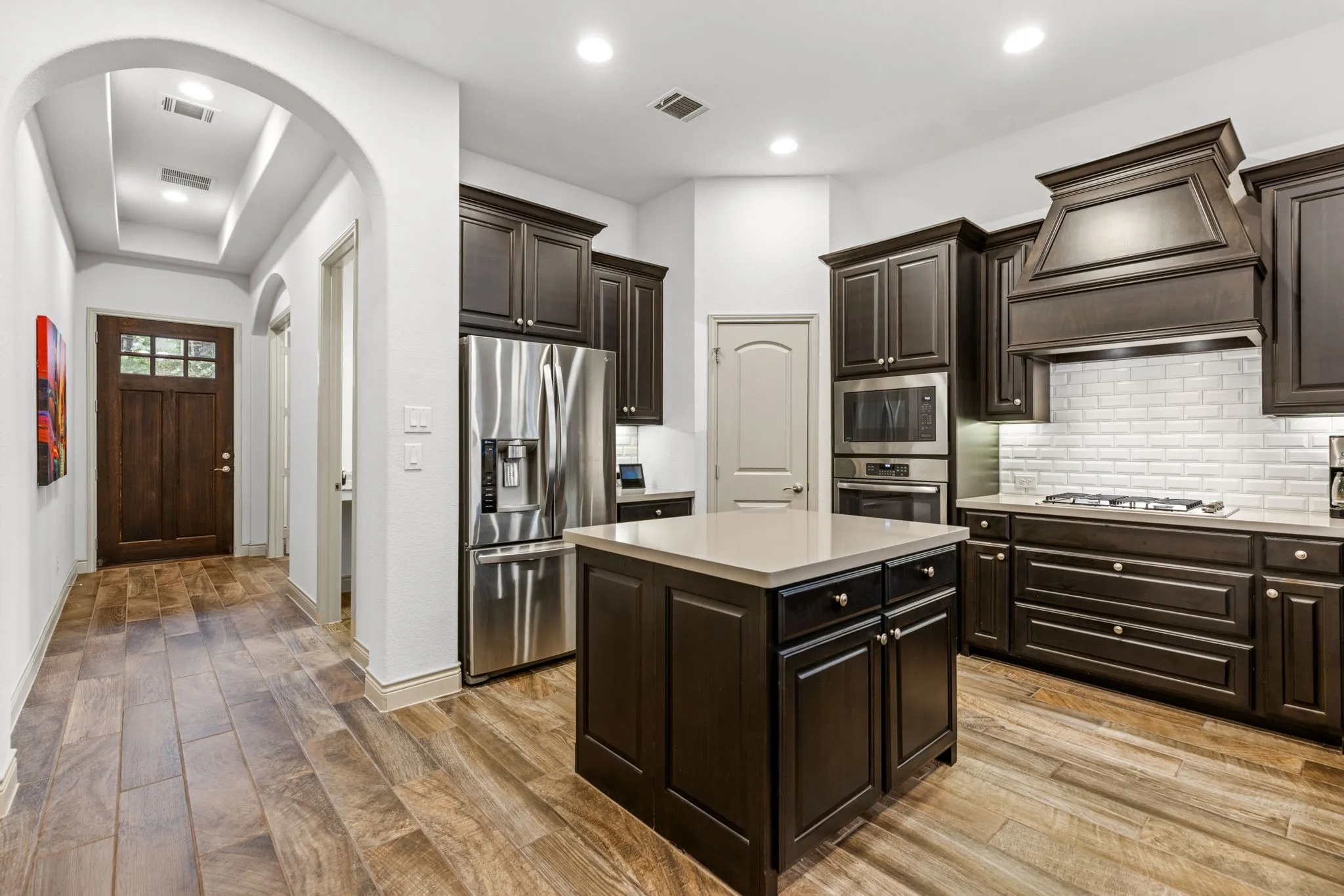 Single Family Residence For Sale in Collin County , 8604 Holliday Creek Way, Mc Kinney, Texas 75071, 3 Bedroom, 2 Bathroom, 2 Garage spaces, 1,986 Sqft, built in 2018, mls#21256728, Real Estate Agent in Mc Kinney, Homes For Sale in Collin county, Homes For Sale in Mc Kinney, Realtor in Mc Kinney Texas, Real Estate Brokerage Independent Realty Texas, Luminita Cordes Realtor