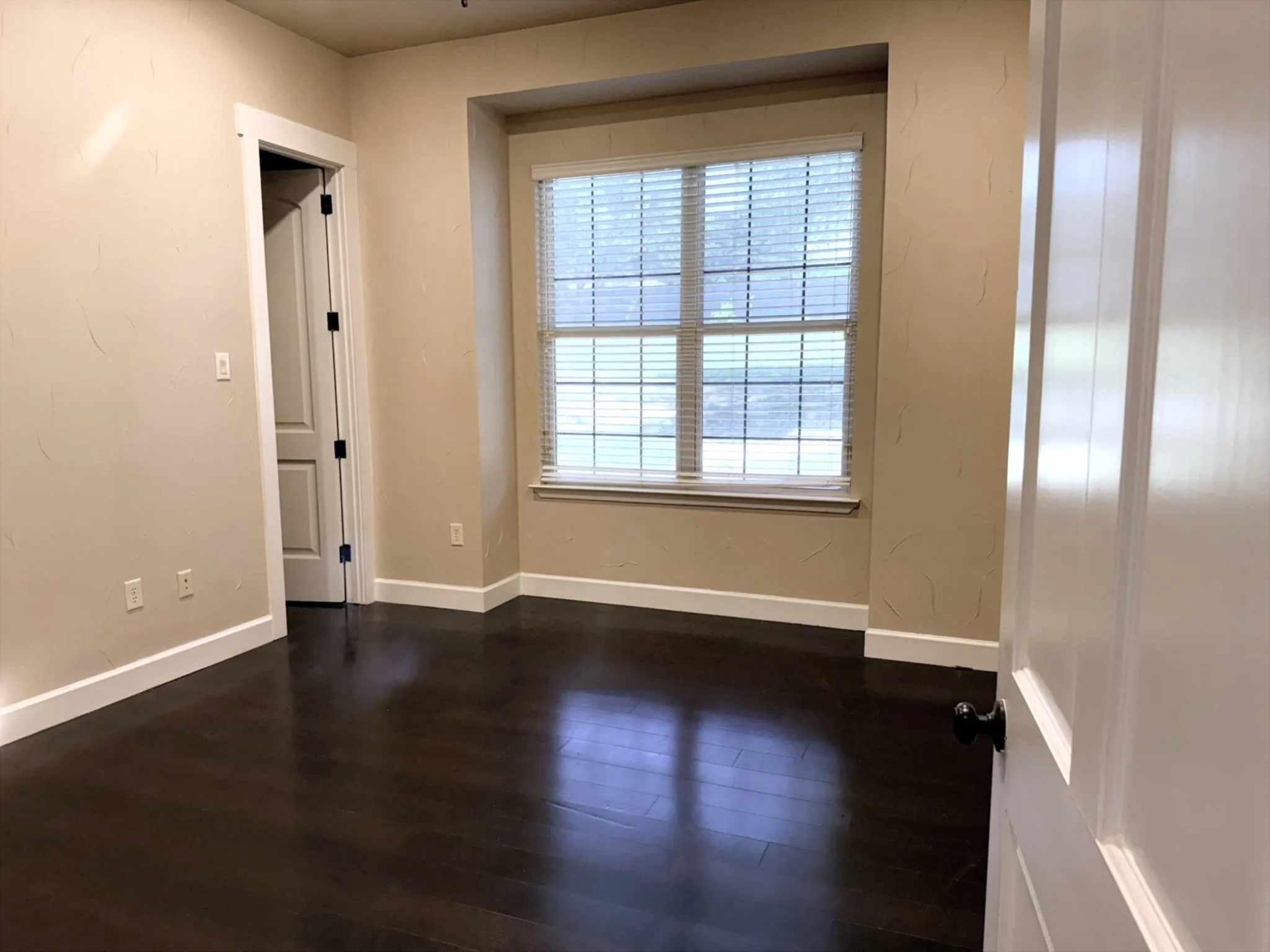 guest bedroom 1