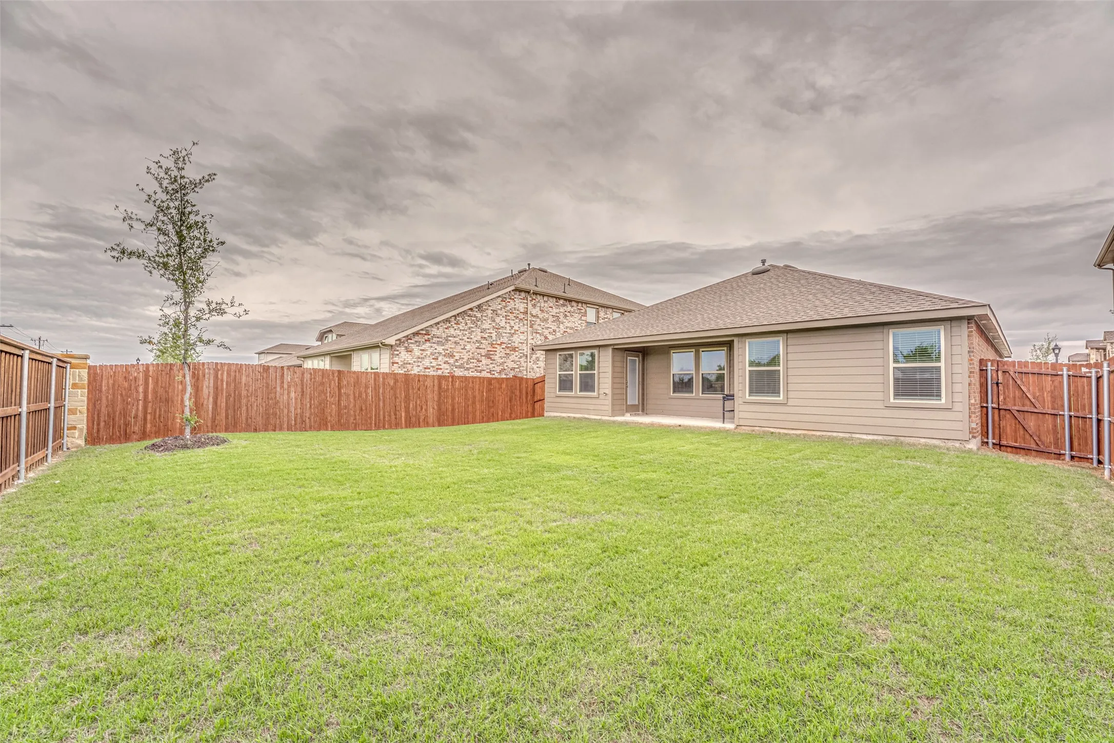 Single Family Residence For Sale in Collin County , 3821 KENWORTH Lane, Mc Kinney, Texas 75071, 3 Bedroom, 2 Bathroom, 2 Garage spaces, 1,479 Sqft, built in 2024, mls#21258203, Real Estate Agent in Mc Kinney, Homes For Sale in Collin county, Homes For Sale in Mc Kinney, Realtor in Mc Kinney Texas, Real Estate Brokerage Independent Realty Texas, Luminita Cordes Realtor