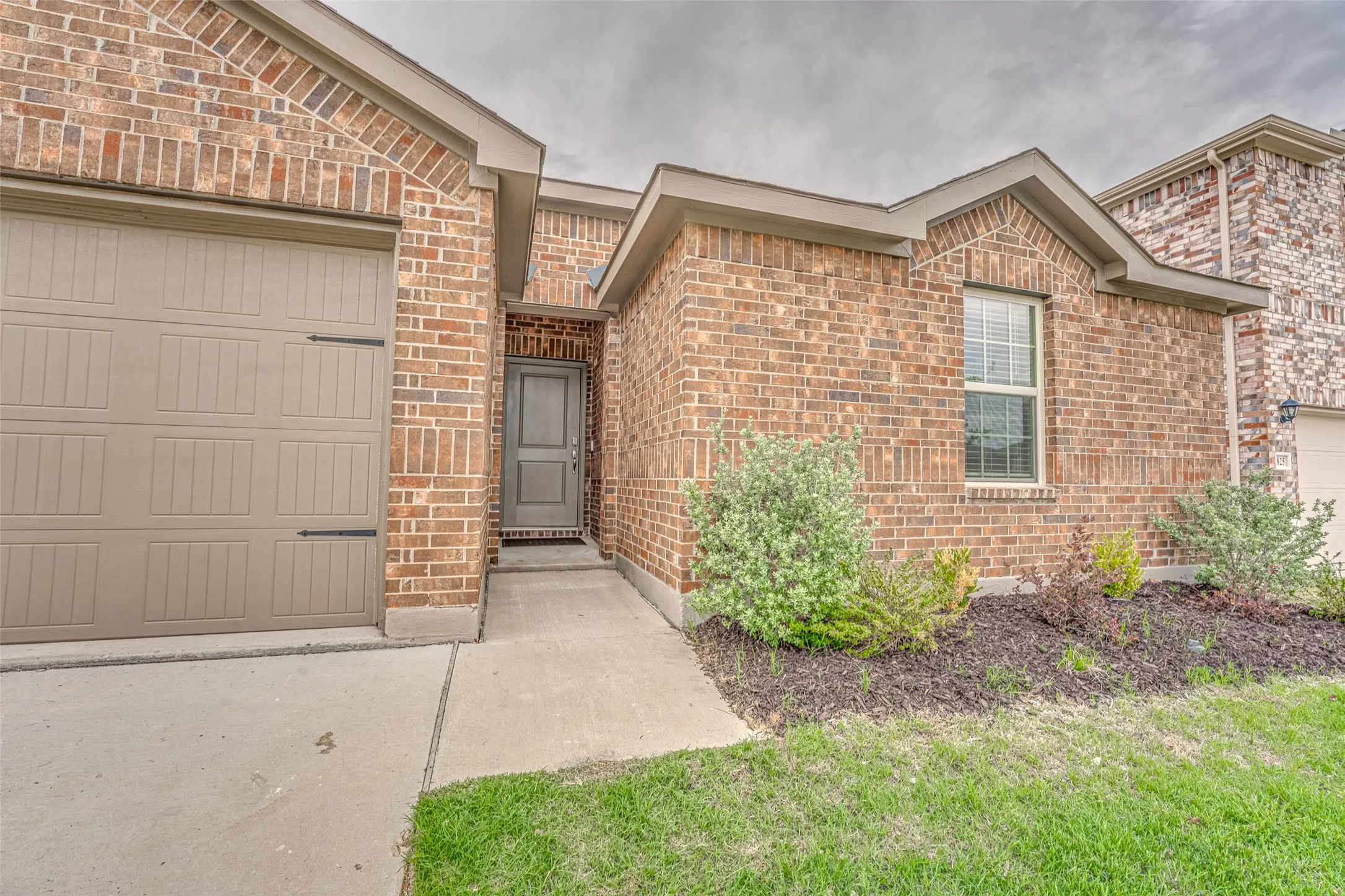 Single Family Residence For Sale in Collin County , 3821 KENWORTH Lane, Mc Kinney, Texas 75071, 3 Bedroom, 2 Bathroom, 2 Garage spaces, 1,479 Sqft, built in 2024, mls#21258203, Real Estate Agent in Mc Kinney, Homes For Sale in Collin county, Homes For Sale in Mc Kinney, Realtor in Mc Kinney Texas, Real Estate Brokerage Independent Realty Texas, Luminita Cordes Realtor
