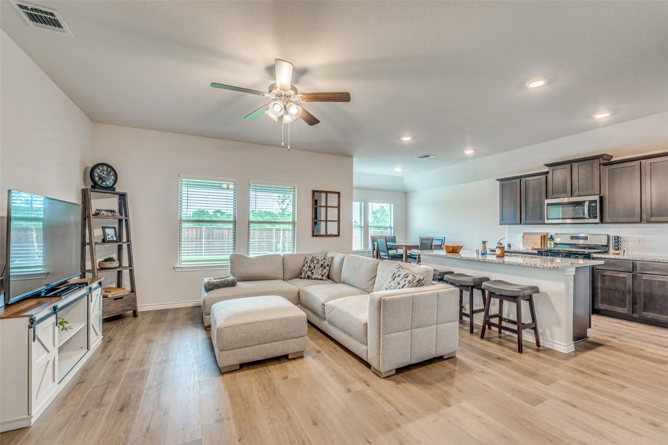 Single Family Residence For Sale in Collin County , 3821 KENWORTH Lane, Mc Kinney, Texas 75071, 3 Bedroom, 2 Bathroom, 2 Garage spaces, 1,479 Sqft, built in 2024, mls#21258203, Real Estate Agent in Mc Kinney, Homes For Sale in Collin county, Homes For Sale in Mc Kinney, Realtor in Mc Kinney Texas, Real Estate Brokerage Independent Realty Texas, Luminita Cordes Realtor