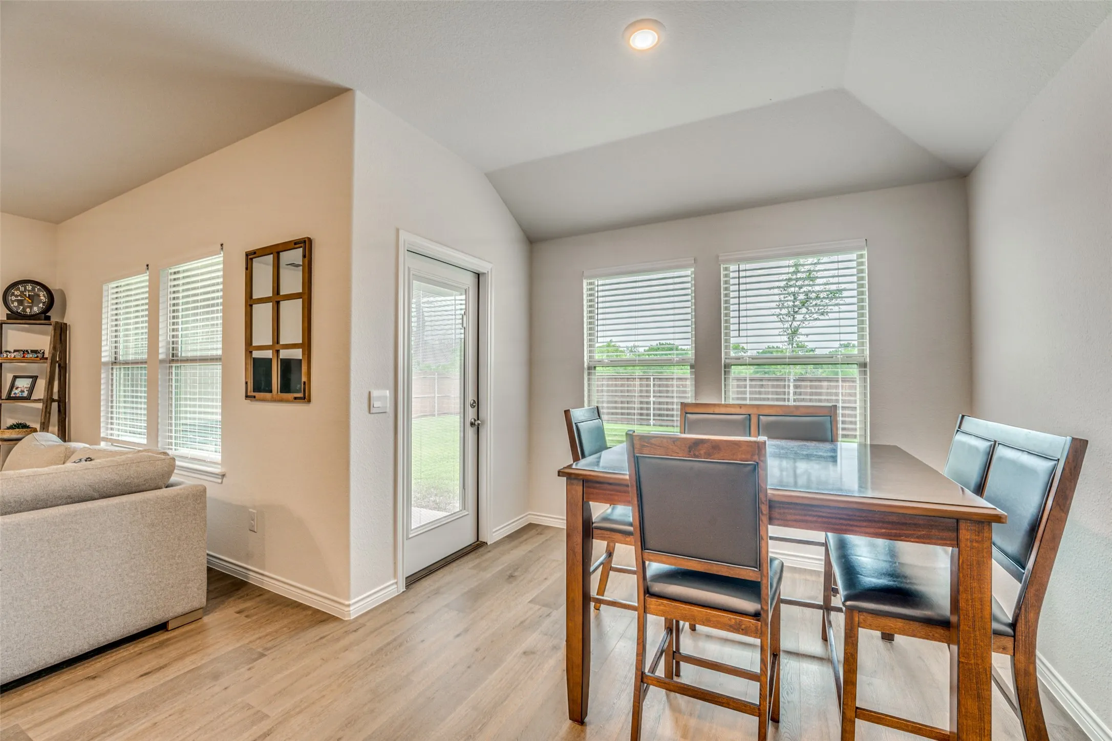 Single Family Residence For Sale in Collin County , 3821 KENWORTH Lane, Mc Kinney, Texas 75071, 3 Bedroom, 2 Bathroom, 2 Garage spaces, 1,479 Sqft, built in 2024, mls#21258203, Real Estate Agent in Mc Kinney, Homes For Sale in Collin county, Homes For Sale in Mc Kinney, Realtor in Mc Kinney Texas, Real Estate Brokerage Independent Realty Texas, Luminita Cordes Realtor