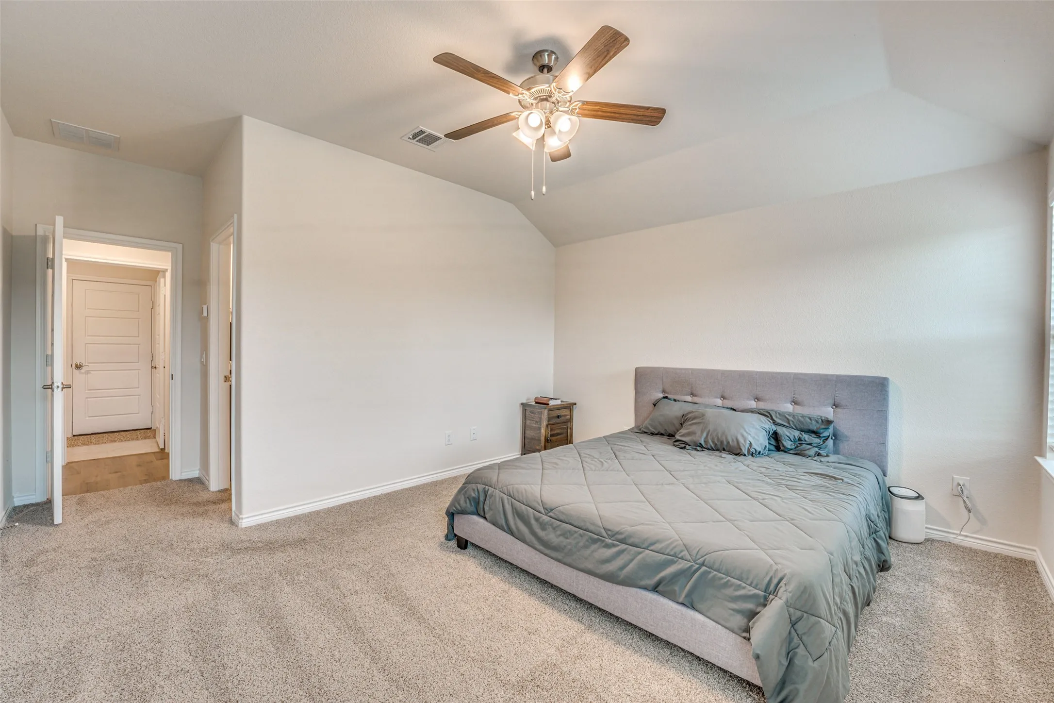 Single Family Residence For Sale in Collin County , 3821 KENWORTH Lane, Mc Kinney, Texas 75071, 3 Bedroom, 2 Bathroom, 2 Garage spaces, 1,479 Sqft, built in 2024, mls#21258203, Real Estate Agent in Mc Kinney, Homes For Sale in Collin county, Homes For Sale in Mc Kinney, Realtor in Mc Kinney Texas, Real Estate Brokerage Independent Realty Texas, Luminita Cordes Realtor