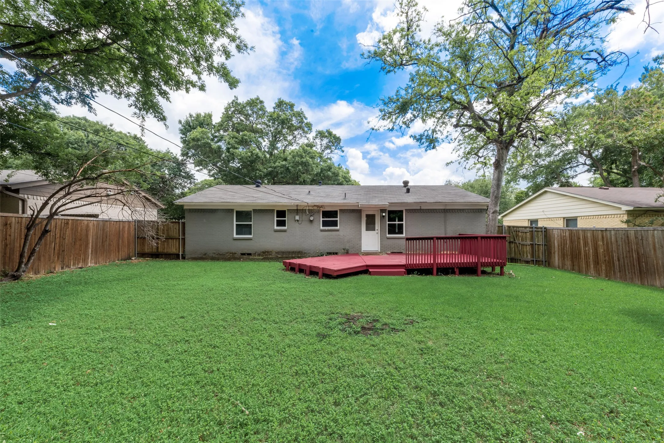 Single Family Residence For Rent in Dallas County , 438 Daniel Street, Richardson, Texas 75080, 3 Bedroom, 1 Bathroom, Garage spaces, 1,336 Sqft, built in 1955, Preowned, mls#21255702, Real Estate Agent in Richardson, Homes For Rent in Dallas county, Homes For Rent in Richardson, Realtor in Richardson Texas, Real Estate Brokerage Independent Realty Texas, Luminita Cordes Realtor