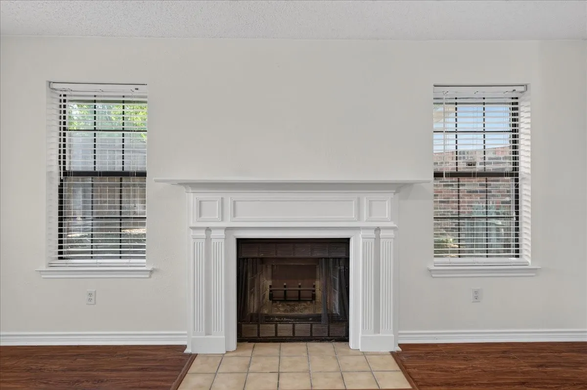 Duplex For Sale in Rockwall County , 210 & 212 SAINT MARYS Place, Rockwall, Texas 75087, 4 Bedroom, 4 Bathroom, 2 Garage spaces, 0 Sqft, built in 1984, Preowned, mls#21258414, Real Estate Agent in Rockwall, Homes For Sale in Rockwall county, Homes For Sale in Rockwall, Realtor in Rockwall Texas, Real Estate Brokerage Independent Realty Texas, Luminita Cordes Realtor