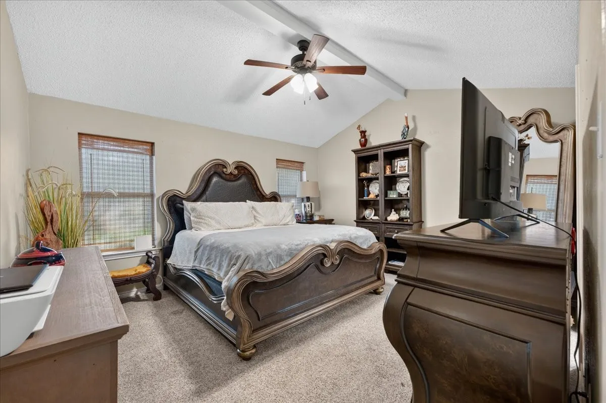 Duplex For Sale in Rockwall County , 210 & 212 SAINT MARYS Place, Rockwall, Texas 75087, 4 Bedroom, 4 Bathroom, 2 Garage spaces, 0 Sqft, built in 1984, Preowned, mls#21258414, Real Estate Agent in Rockwall, Homes For Sale in Rockwall county, Homes For Sale in Rockwall, Realtor in Rockwall Texas, Real Estate Brokerage Independent Realty Texas, Luminita Cordes Realtor