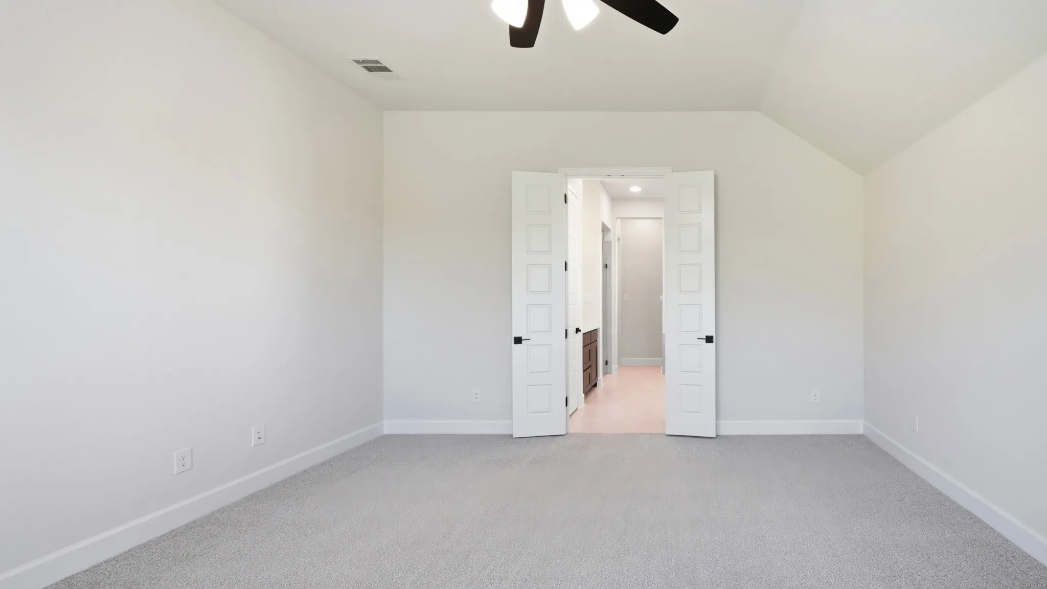 Single Family Residence For Sale in Parker County , 2549 Domingo Drive, Fort Worth, Texas 76008, 4 Bedroom, 3 Bathroom, 2 Garage spaces, 2,619 Sqft, built in 2026, New Construction - Incomplete, mls#21258469, Real Estate Agent in Fort Worth, Homes For Sale in Parker county, Homes For Sale in Fort Worth, Realtor in Fort Worth Texas, Real Estate Brokerage Independent Realty Texas, Luminita Cordes Realtor