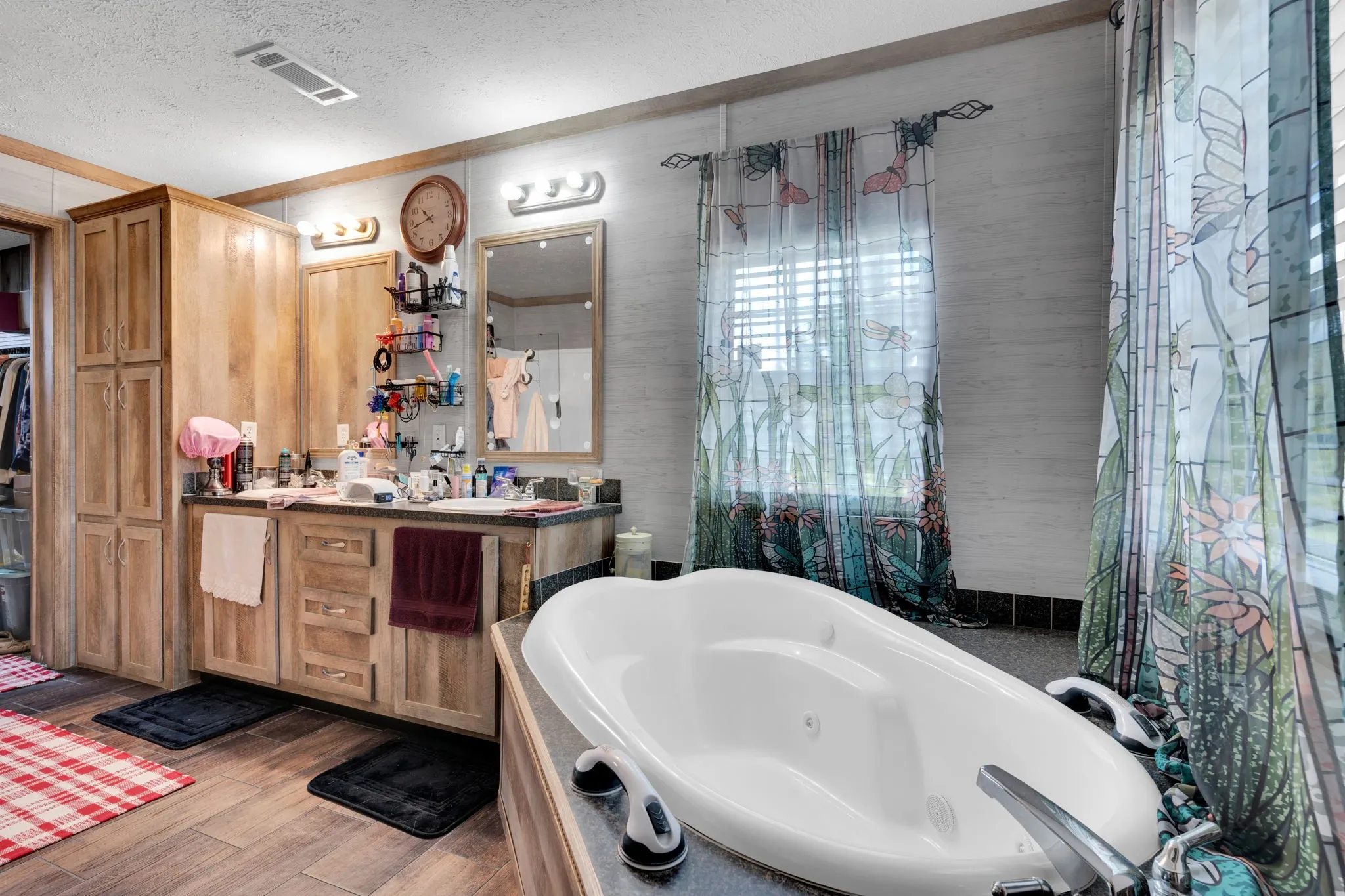 Primary Bathroom with Garden tub and separate walk-in shower