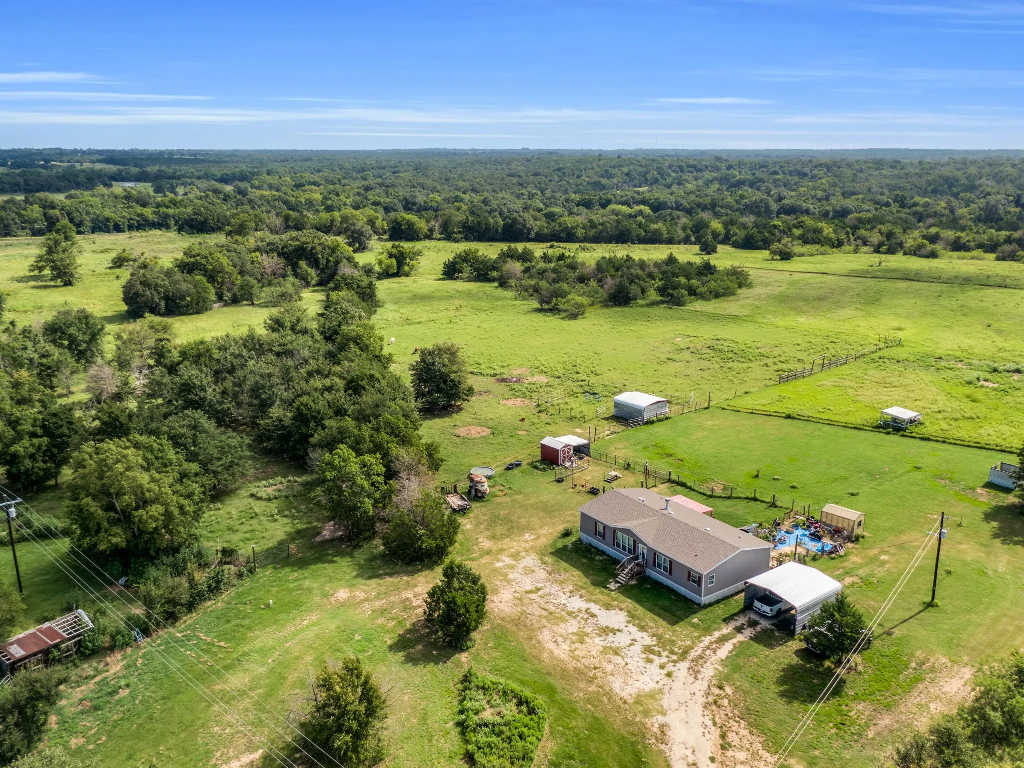 Beautiful Aeral view of property