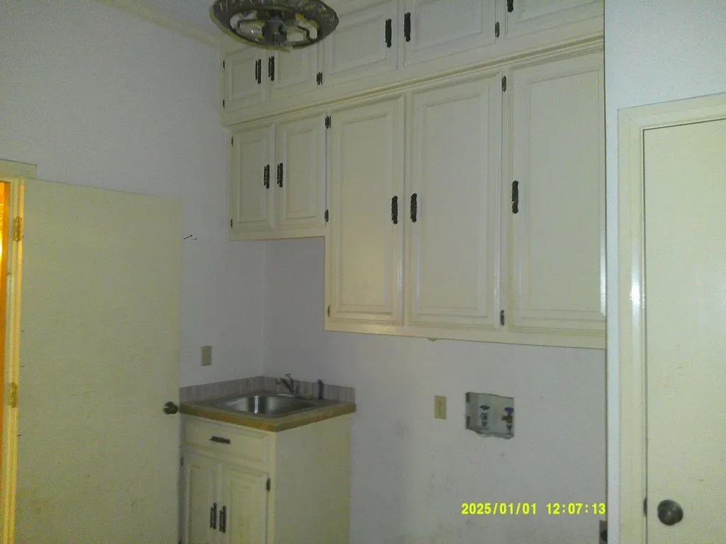 Single Family Residence For Sale in Bowie County , 3726 County Road 4284, Simms, Texas 75574, 3 Bedrooms, 3 Bathrooms, Garage spaces, 4,275 Sqft, built in 1985, Preowned, Price $369,000, mls#21257391, Real Estate Agent in Simms, Homes For Sale in Bowie county, Homes For Sale in Simms, Realtor in Simms Texas, Real Estate Brokerage Independent Realty Texas, Luminita Cordes Realtor