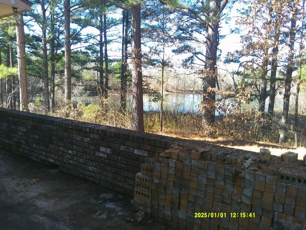 Single Family Residence For Sale in Bowie County , 3726 County Road 4284, Simms, Texas 75574, 3 Bedrooms, 3 Bathrooms, Garage spaces, 4,275 Sqft, built in 1985, Preowned, Price $369,000, mls#21257391, Real Estate Agent in Simms, Homes For Sale in Bowie county, Homes For Sale in Simms, Realtor in Simms Texas, Real Estate Brokerage Independent Realty Texas, Luminita Cordes Realtor