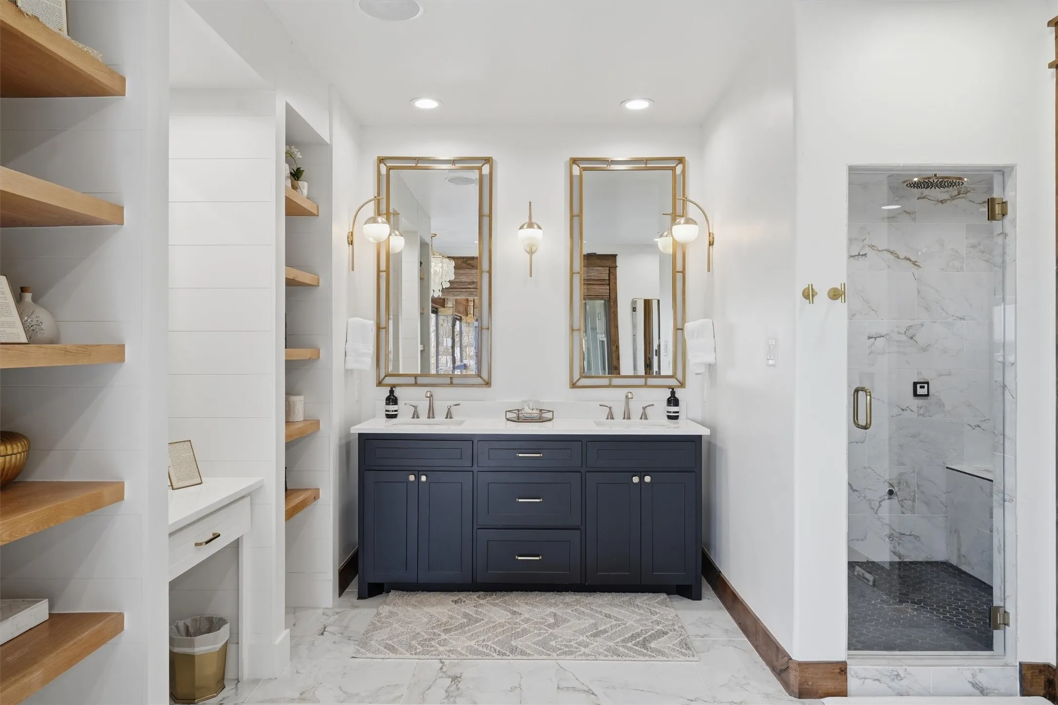 Single Family Residence For Sale in Palo Pinto County , 2135 Century Oak Drive, Graford, Texas 76449, 6 Bedrooms, 7 Bathrooms, 2 Garage spaces, 6,185 Sqft, built in 2011, Preowned, Price $2,495,000, mls#21256978, Real Estate Agent in Graford, Homes For Sale in Palo Pinto county, Homes For Sale in Graford, Realtor in Graford Texas, Real Estate Brokerage Independent Realty Texas, Luminita Cordes Realtor
