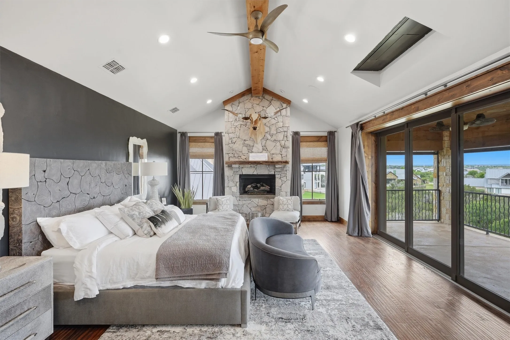 Single Family Residence For Sale in Palo Pinto County , 2135 Century Oak Drive, Graford, Texas 76449, 6 Bedrooms, 7 Bathrooms, 2 Garage spaces, 6,185 Sqft, built in 2011, Preowned, Price $2,495,000, mls#21256978, Real Estate Agent in Graford, Homes For Sale in Palo Pinto county, Homes For Sale in Graford, Realtor in Graford Texas, Real Estate Brokerage Independent Realty Texas, Luminita Cordes Realtor