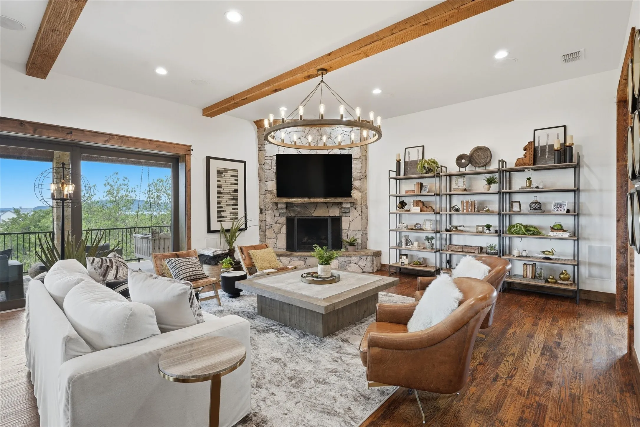 Single Family Residence For Sale in Palo Pinto County , 2135 Century Oak Drive, Graford, Texas 76449, 6 Bedrooms, 7 Bathrooms, 2 Garage spaces, 6,185 Sqft, built in 2011, Preowned, Price $2,495,000, mls#21256978, Real Estate Agent in Graford, Homes For Sale in Palo Pinto county, Homes For Sale in Graford, Realtor in Graford Texas, Real Estate Brokerage Independent Realty Texas, Luminita Cordes Realtor