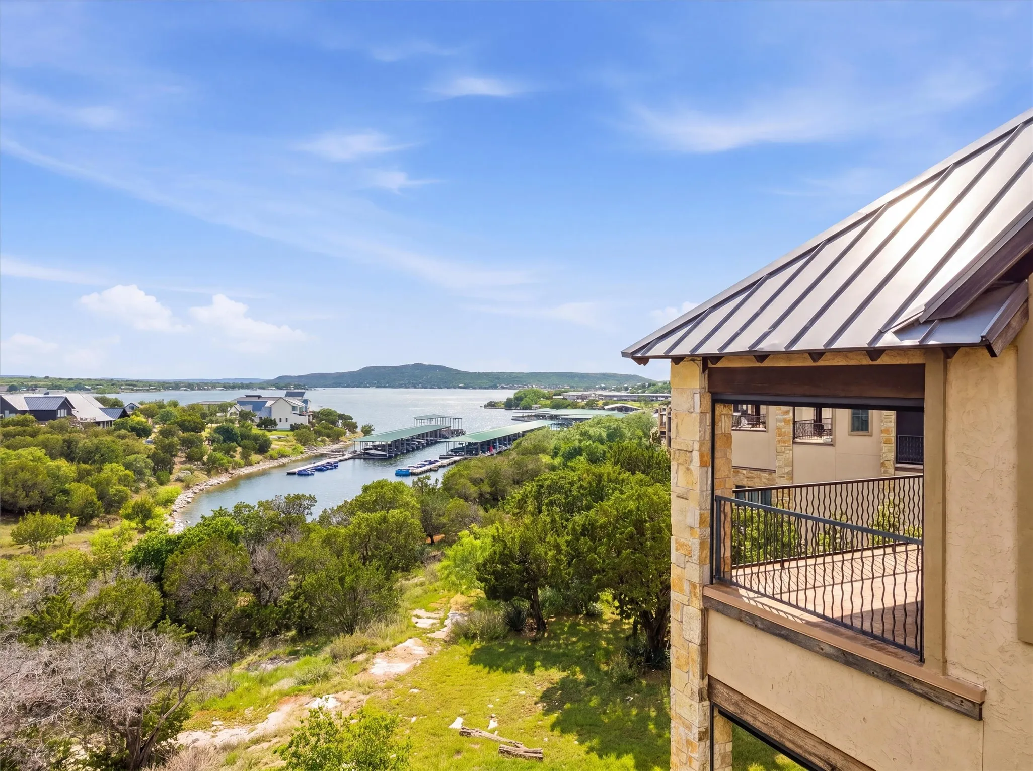 Single Family Residence For Sale in Palo Pinto County , 2135 Century Oak Drive, Graford, Texas 76449, 6 Bedrooms, 7 Bathrooms, 2 Garage spaces, 6,185 Sqft, built in 2011, Preowned, Price $2,495,000, mls#21256978, Real Estate Agent in Graford, Homes For Sale in Palo Pinto county, Homes For Sale in Graford, Realtor in Graford Texas, Real Estate Brokerage Independent Realty Texas, Luminita Cordes Realtor