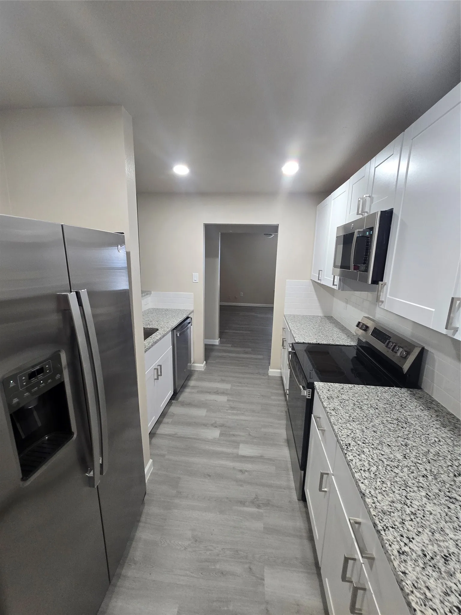 Duplex For Sale in Dallas County , 105 Garfield Street, Garland, Texas 75042, 6 Bedroom, 4 Bathroom, 2 Garage spaces, 0 Sqft, built in 2000, mls#21258561, Real Estate Agent in Garland, Homes For Sale in Dallas county, Homes For Sale in Garland, Realtor in Garland Texas, Real Estate Brokerage Independent Realty Texas, Luminita Cordes Realtor