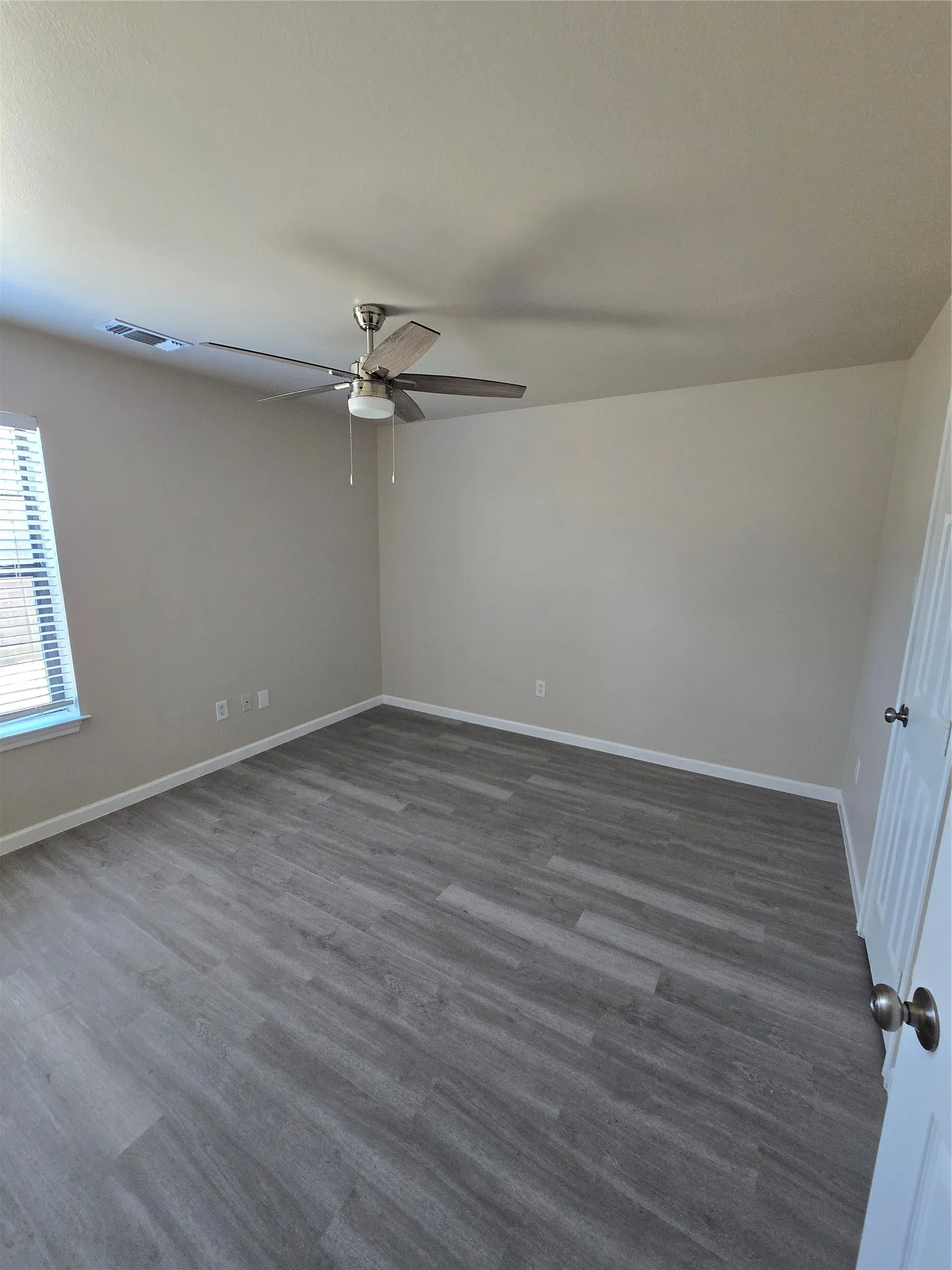 Duplex For Sale in Dallas County , 105 Garfield Street, Garland, Texas 75042, 6 Bedroom, 4 Bathroom, 2 Garage spaces, 0 Sqft, built in 2000, mls#21258561, Real Estate Agent in Garland, Homes For Sale in Dallas county, Homes For Sale in Garland, Realtor in Garland Texas, Real Estate Brokerage Independent Realty Texas, Luminita Cordes Realtor