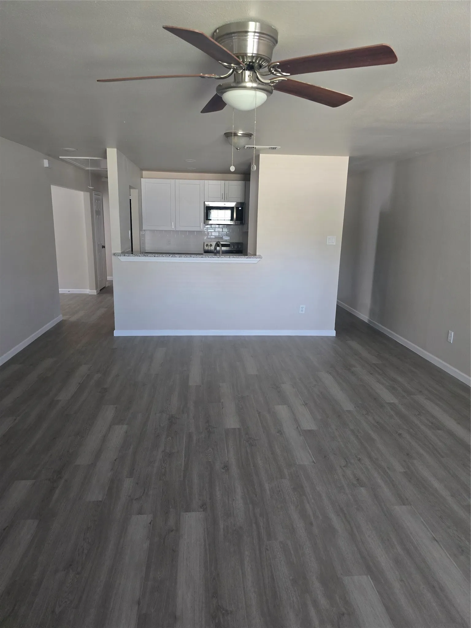 Duplex For Sale in Dallas County , 105 Garfield Street, Garland, Texas 75042, 6 Bedroom, 4 Bathroom, 2 Garage spaces, 0 Sqft, built in 2000, mls#21258561, Real Estate Agent in Garland, Homes For Sale in Dallas county, Homes For Sale in Garland, Realtor in Garland Texas, Real Estate Brokerage Independent Realty Texas, Luminita Cordes Realtor