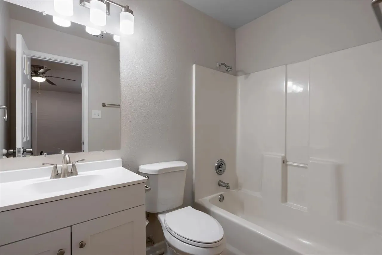 Duplex For Sale in Dallas County , 105 Garfield Street, Garland, Texas 75042, 6 Bedroom, 4 Bathroom, 2 Garage spaces, 0 Sqft, built in 2000, mls#21258561, Real Estate Agent in Garland, Homes For Sale in Dallas county, Homes For Sale in Garland, Realtor in Garland Texas, Real Estate Brokerage Independent Realty Texas, Luminita Cordes Realtor