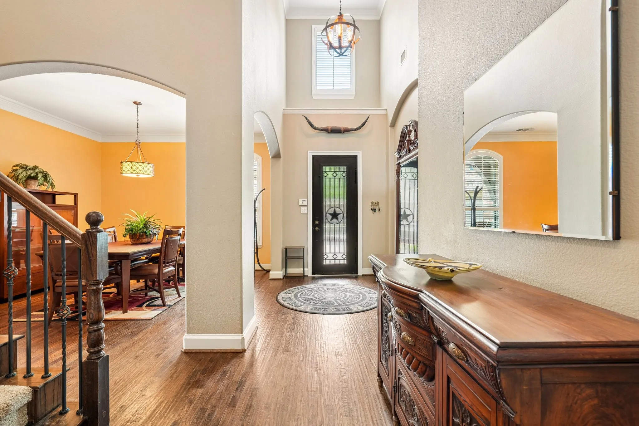 Single Family Residence For Sale in Collin County , 812 Moss Cliff Circle, Mc Kinney, Texas 75071, 5 Bedroom, 4 Bathroom, 3 Garage spaces, 3,976 Sqft, built in 2006, mls#21258036, Real Estate Agent in Mc Kinney, Homes For Sale in Collin county, Homes For Sale in Mc Kinney, Realtor in Mc Kinney Texas, Real Estate Brokerage Independent Realty Texas, Luminita Cordes Realtor