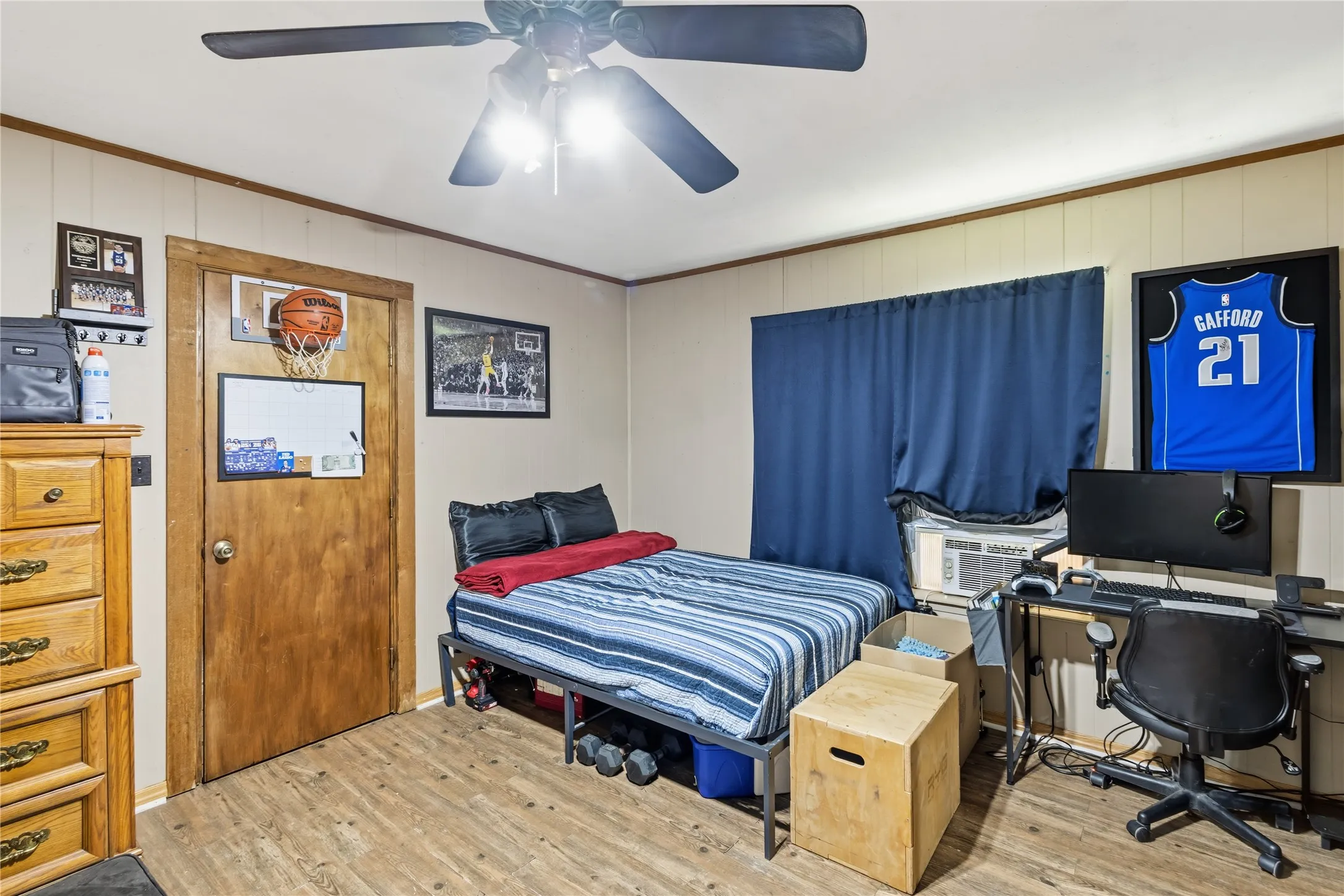 Single Family Residence For Sale in Erath County , 1336 County Road 563, Stephenville, Texas 76401, 3 Bedroom, 2 Bathroom, Garage spaces, 1,501 Sqft, built in 1988, mls#21258555, Real Estate Agent in Stephenville, Homes For Sale in Erath county, Homes For Sale in Stephenville, Realtor in Stephenville Texas, Real Estate Brokerage Independent Realty Texas, Luminita Cordes Realtor