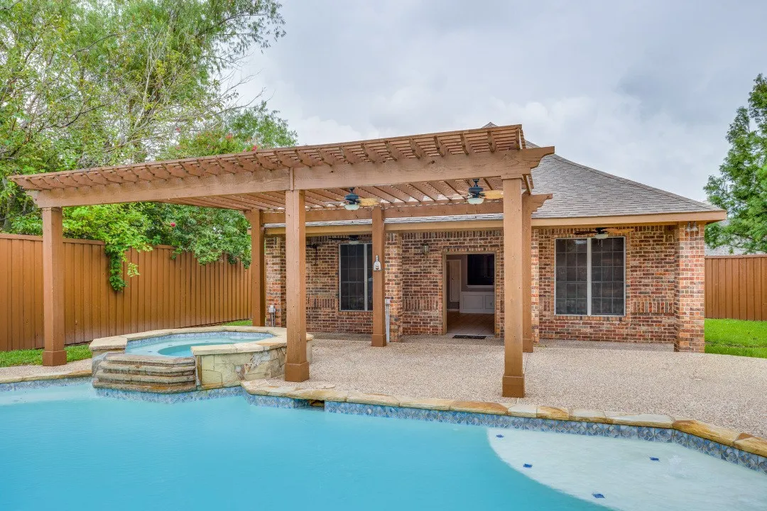 Single Family Residence For Sale in Collin County , 725 Chapel Court, Allen, Texas 75002, 4 Bedroom, 4 Bathroom, 3 Garage spaces, 4,662 Sqft, built in 2000, mls#21258576, Real Estate Agent in Allen, Homes For Sale in Collin county, Homes For Sale in Allen, Realtor in Allen Texas, Real Estate Brokerage Independent Realty Texas, Luminita Cordes Realtor
