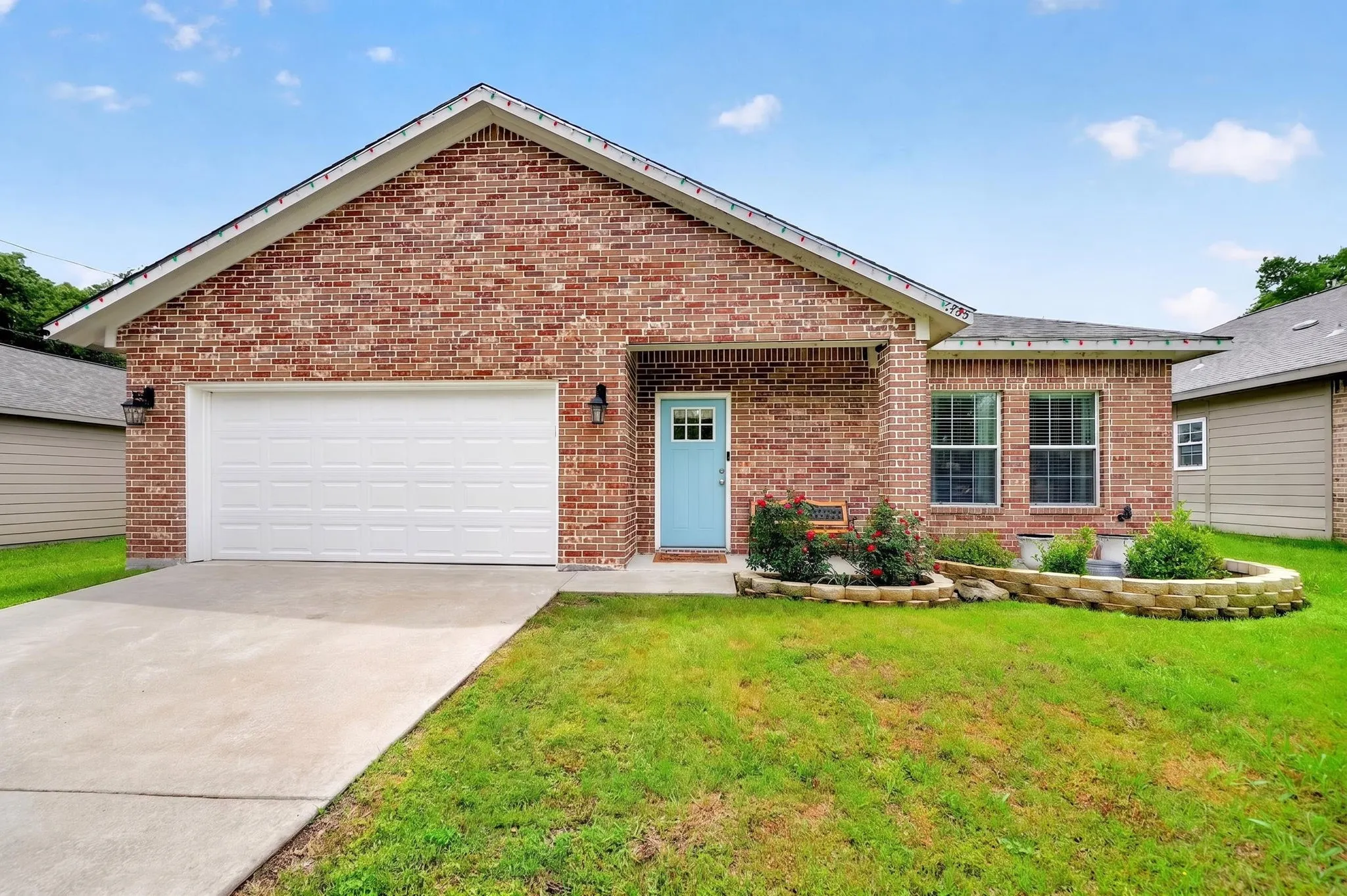 Single Family Residence For Sale in Hunt County , 4495 Cordell Street, Greenville, Texas 75401, 3 Bedroom, 2 Bathroom, 2 Garage spaces, 1,434 Sqft, built in 2020, mls#21258571, Real Estate Agent in Greenville, Homes For Sale in Hunt county, Homes For Sale in Greenville, Realtor in Greenville Texas, Real Estate Brokerage Independent Realty Texas, Luminita Cordes Realtor