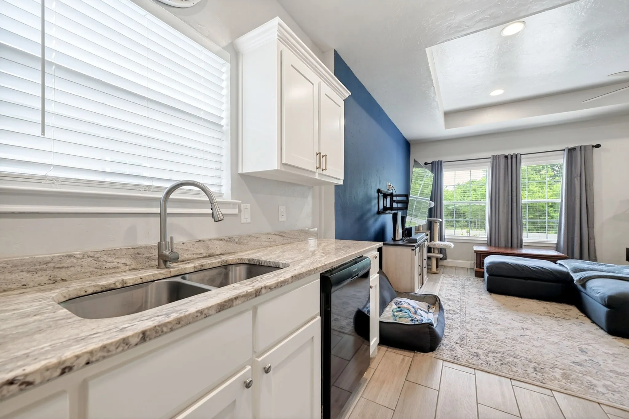 Single Family Residence For Sale in Hunt County , 4495 Cordell Street, Greenville, Texas 75401, 3 Bedroom, 2 Bathroom, 2 Garage spaces, 1,434 Sqft, built in 2020, mls#21258571, Real Estate Agent in Greenville, Homes For Sale in Hunt county, Homes For Sale in Greenville, Realtor in Greenville Texas, Real Estate Brokerage Independent Realty Texas, Luminita Cordes Realtor