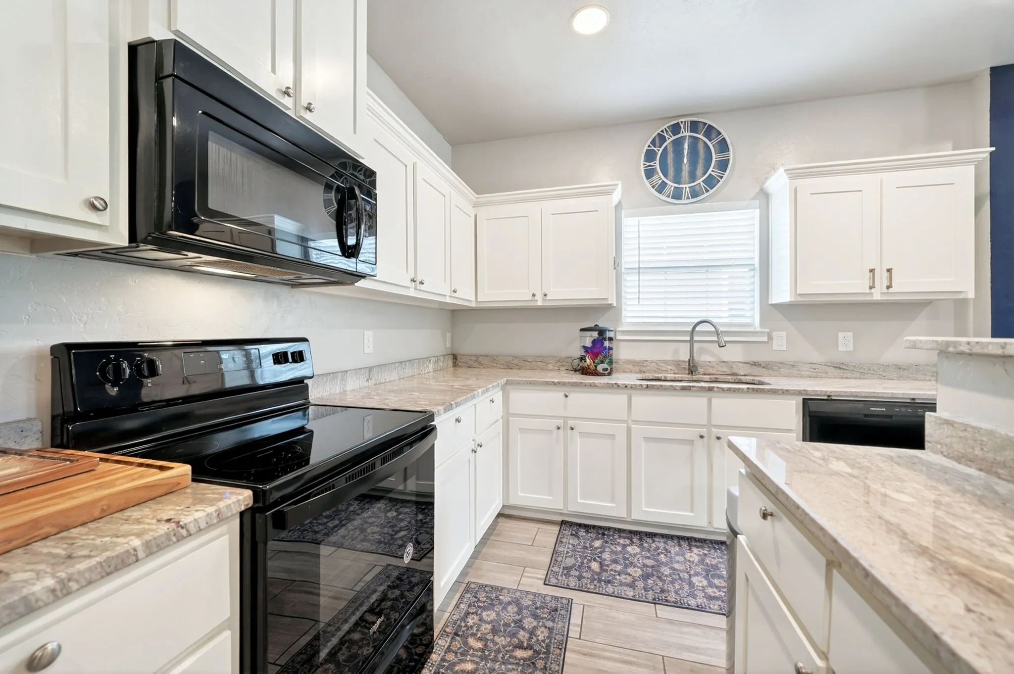 Single Family Residence For Sale in Hunt County , 4495 Cordell Street, Greenville, Texas 75401, 3 Bedroom, 2 Bathroom, 2 Garage spaces, 1,434 Sqft, built in 2020, mls#21258571, Real Estate Agent in Greenville, Homes For Sale in Hunt county, Homes For Sale in Greenville, Realtor in Greenville Texas, Real Estate Brokerage Independent Realty Texas, Luminita Cordes Realtor