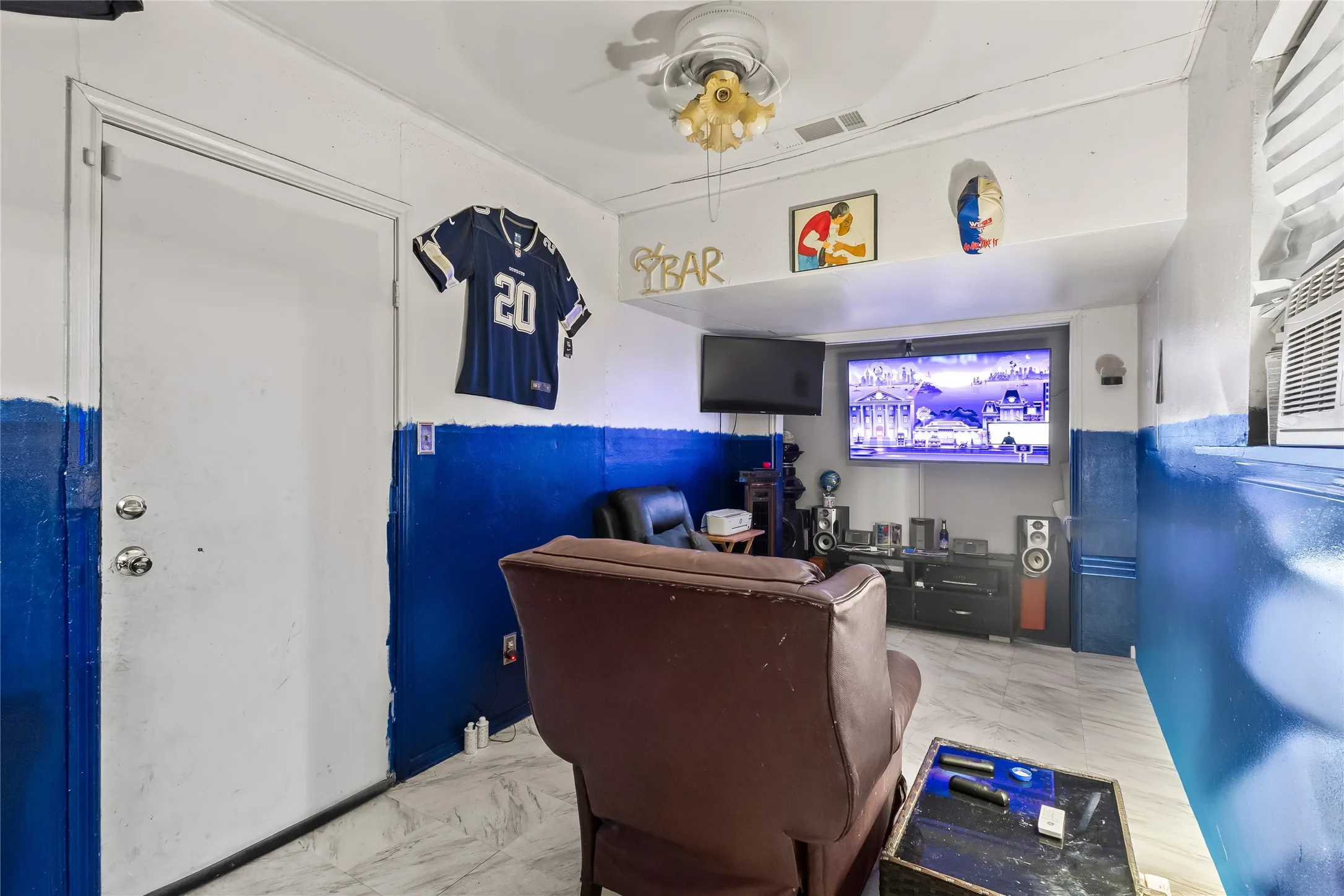 Single Family Residence For Sale in Dallas County , 2831 Saint Johns Avenue, Lancaster, Texas 75146, 3 Bedroom, 2 Bathroom, 2 Garage spaces, 1,424 Sqft, built in 1996, mls#21258614, Real Estate Agent in Lancaster, Homes For Sale in Dallas county, Homes For Sale in Lancaster, Realtor in Lancaster Texas, Real Estate Brokerage Independent Realty Texas, Luminita Cordes Realtor