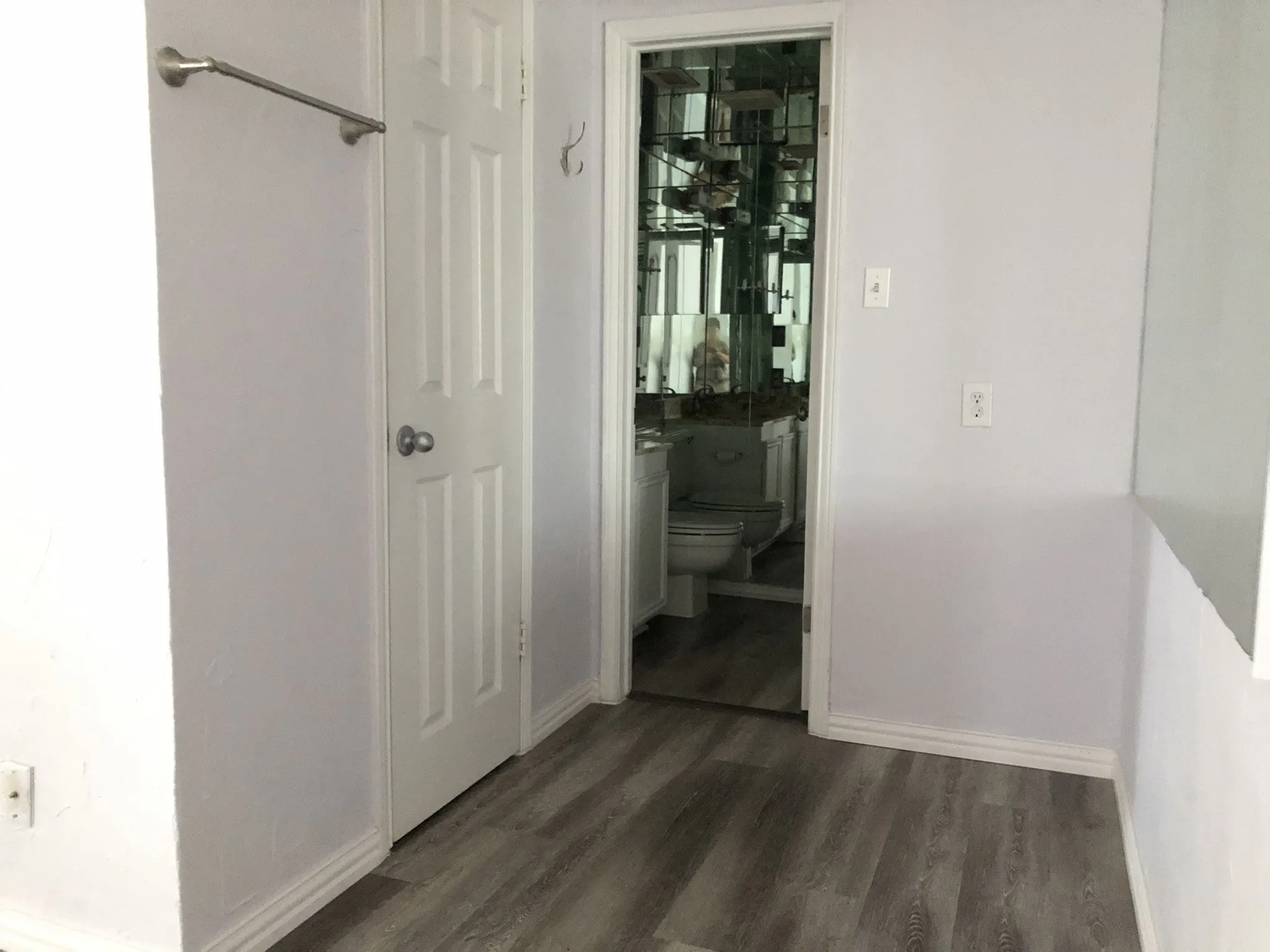 Townhouse For Sale in Dallas County , 513 Towne House Lane, Richardson, Texas 75081, 3 Bedroom, 3 Bathroom, Garage spaces, 1,817 Sqft, built in 1973, Preowned, mls#21258619, Real Estate Agent in Richardson, Homes For Sale in Dallas county, Homes For Sale in Richardson, Realtor in Richardson Texas, Real Estate Brokerage Independent Realty Texas, Luminita Cordes Realtor