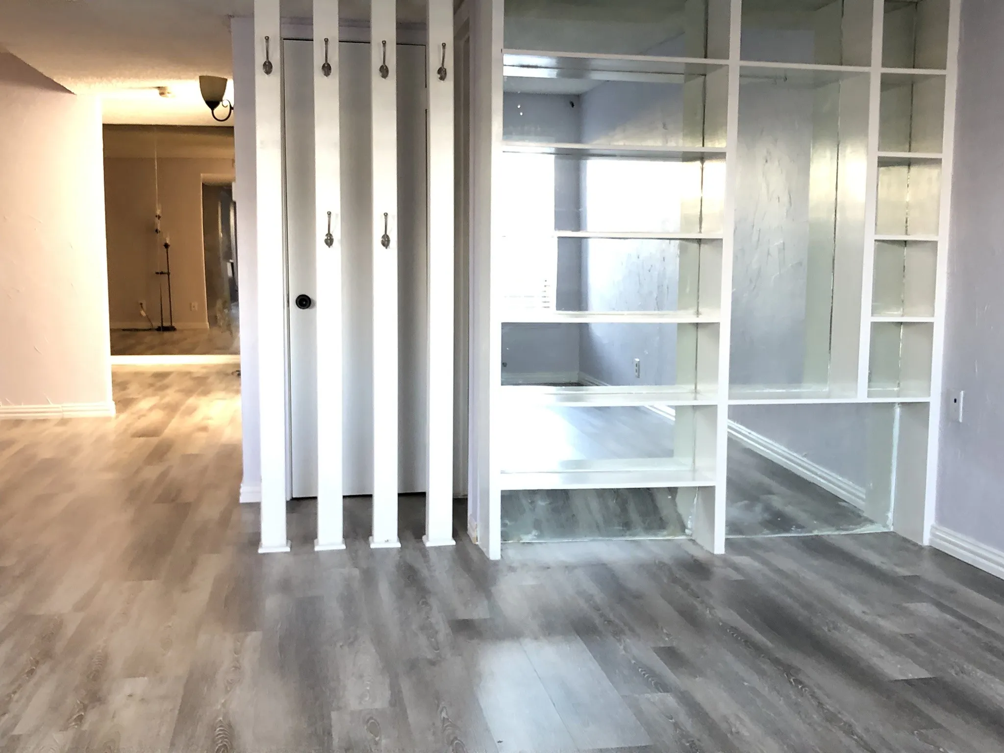 Townhouse For Sale in Dallas County , 513 Towne House Lane, Richardson, Texas 75081, 3 Bedroom, 3 Bathroom, Garage spaces, 1,817 Sqft, built in 1973, Preowned, mls#21258619, Real Estate Agent in Richardson, Homes For Sale in Dallas county, Homes For Sale in Richardson, Realtor in Richardson Texas, Real Estate Brokerage Independent Realty Texas, Luminita Cordes Realtor