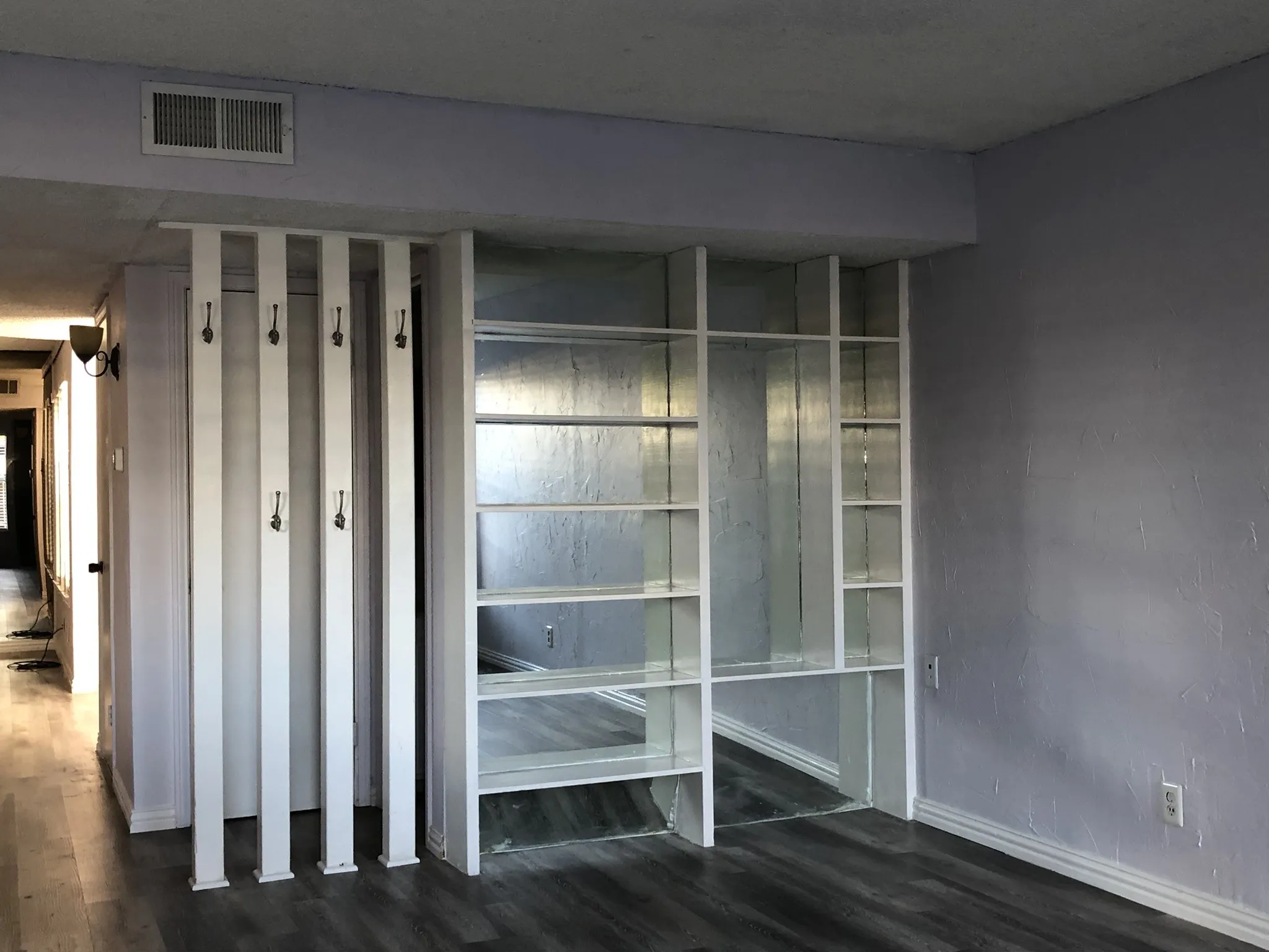 Townhouse For Sale in Dallas County , 513 Towne House Lane, Richardson, Texas 75081, 3 Bedroom, 3 Bathroom, Garage spaces, 1,817 Sqft, built in 1973, Preowned, mls#21258619, Real Estate Agent in Richardson, Homes For Sale in Dallas county, Homes For Sale in Richardson, Realtor in Richardson Texas, Real Estate Brokerage Independent Realty Texas, Luminita Cordes Realtor
