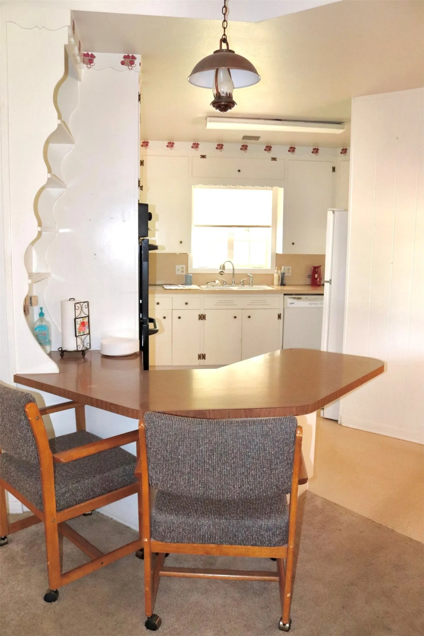 Single Family Residence For Sale in Runnels County , 211 Spill Street, Winters, Texas 79567, 3 Bedroom, 2 Bathroom, 2 Garage spaces, 2,812 Sqft, built in 1975, mls#21258621, Real Estate Agent in Winters, Homes For Sale in Runnels county, Homes For Sale in Winters, Realtor in Winters Texas, Real Estate Brokerage Independent Realty Texas, Luminita Cordes Realtor