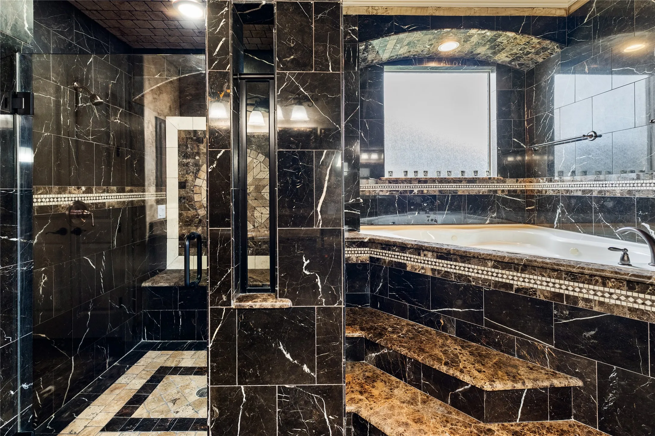 Single Family Residence For Sale in Tarrant County , 1206 Genesis Drive, Mansfield, Texas 76063, 5 Bedroom, 5 Bathroom, 3 Garage spaces, 4,232 Sqft, built in 2011, Preowned, mls#21258121, Real Estate Agent in Mansfield, Homes For Sale in Tarrant county, Homes For Sale in Mansfield, Realtor in Mansfield Texas, Real Estate Brokerage Independent Realty Texas, Luminita Cordes Realtor