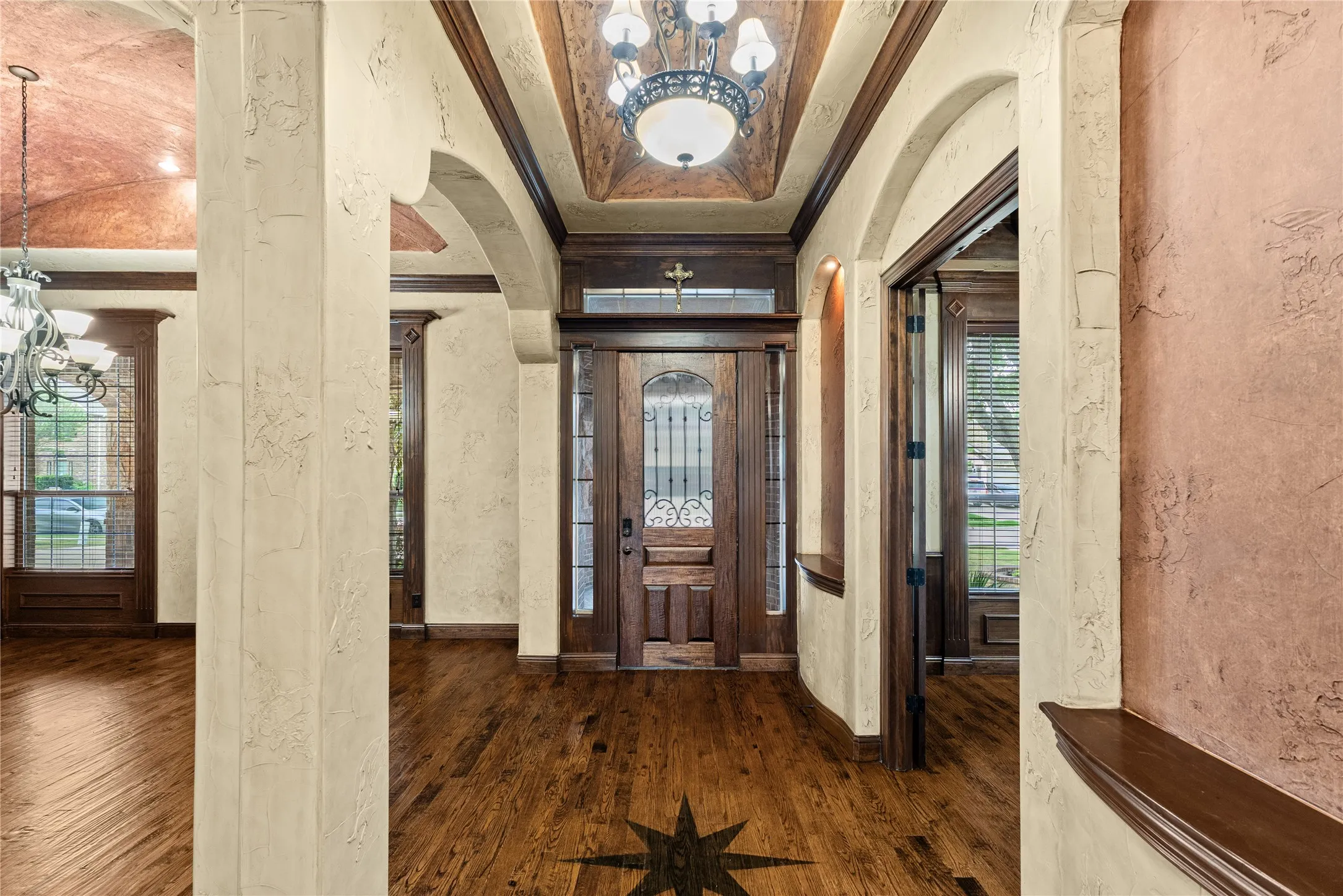 Single Family Residence For Sale in Tarrant County , 1206 Genesis Drive, Mansfield, Texas 76063, 5 Bedroom, 5 Bathroom, 3 Garage spaces, 4,232 Sqft, built in 2011, Preowned, mls#21258121, Real Estate Agent in Mansfield, Homes For Sale in Tarrant county, Homes For Sale in Mansfield, Realtor in Mansfield Texas, Real Estate Brokerage Independent Realty Texas, Luminita Cordes Realtor