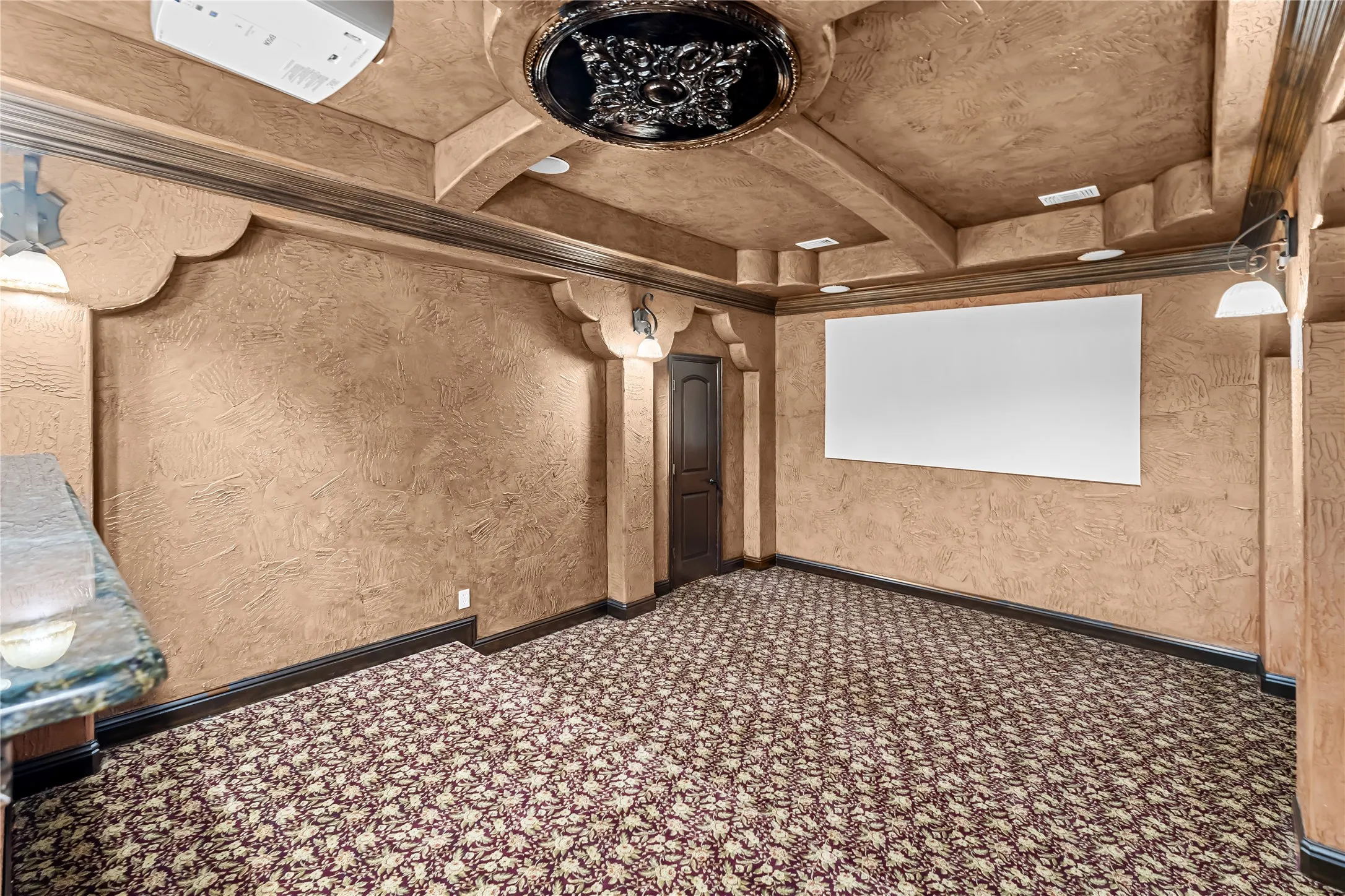 Single Family Residence For Sale in Tarrant County , 1206 Genesis Drive, Mansfield, Texas 76063, 5 Bedroom, 5 Bathroom, 3 Garage spaces, 4,232 Sqft, built in 2011, Preowned, mls#21258121, Real Estate Agent in Mansfield, Homes For Sale in Tarrant county, Homes For Sale in Mansfield, Realtor in Mansfield Texas, Real Estate Brokerage Independent Realty Texas, Luminita Cordes Realtor