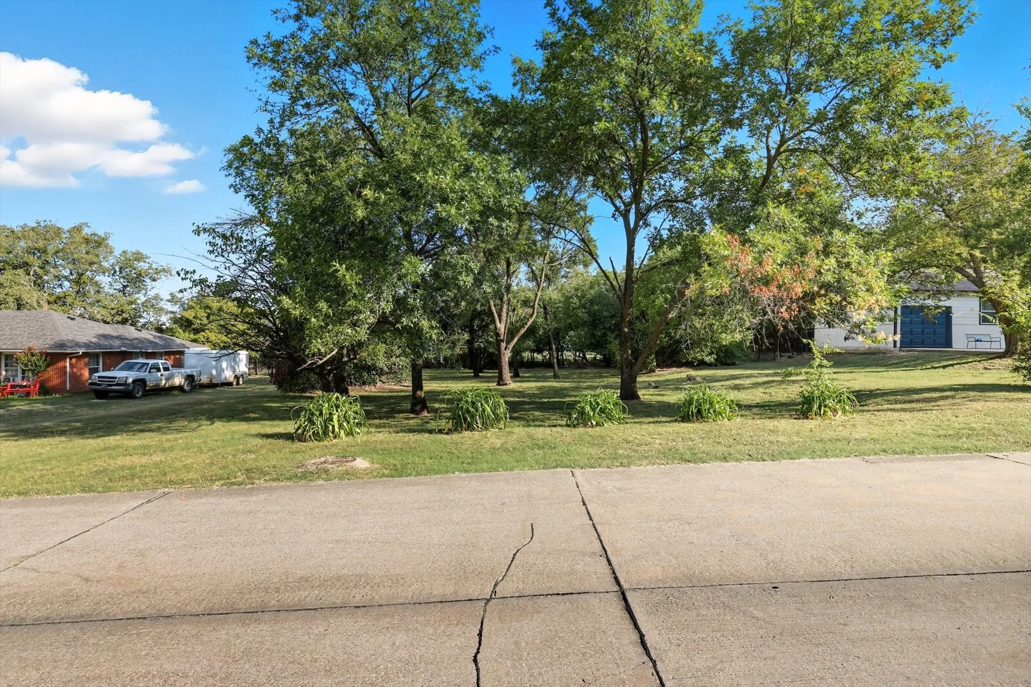 Unimproved Land For Sale in Collin County , TBD E Second Street, Prosper, Texas 75078, 0, 0, Garage spaces, 0 Sqft, built in 0, Price $325,000, mls#21258661, Real Estate Agent in Prosper, Homes For Sale in Collin county, Homes For Sale in Prosper, Realtor in Prosper Texas, Real Estate Brokerage Independent Realty Texas, Luminita Cordes Realtor