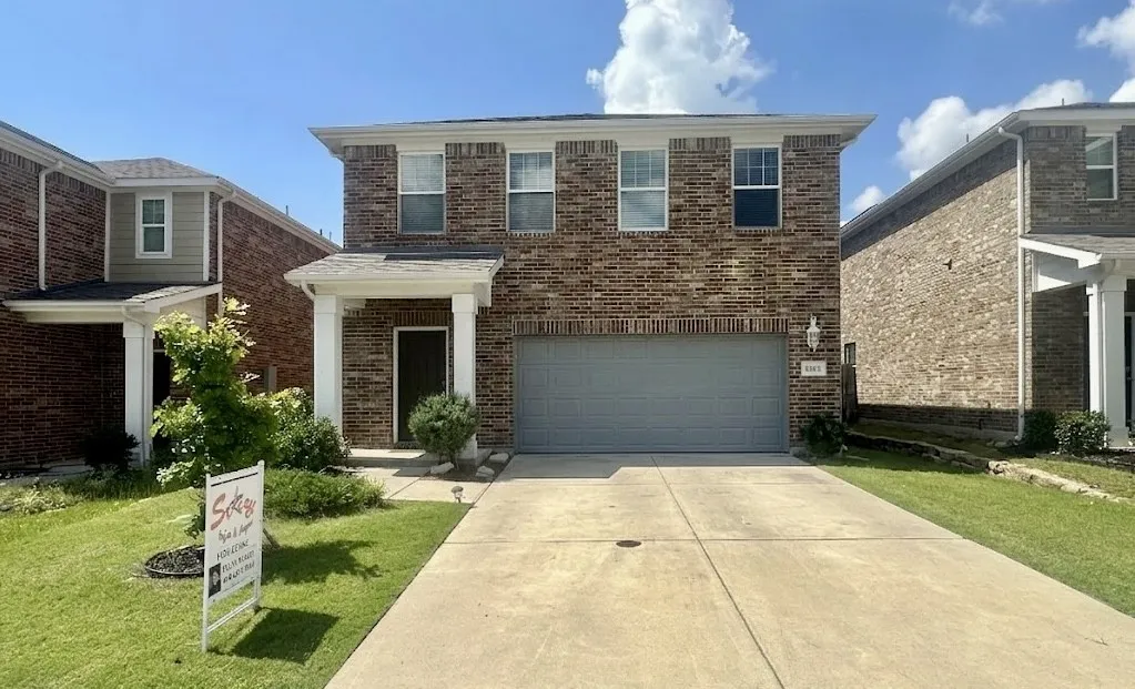 Single Family Residence For Rent in Collin County , 611 Colgate Circle, Princeton, Texas 75407, 3 Bedrooms, 3 Bathrooms, 2 Garage spaces, 1,920 Sqft, built in 2022, Price $2,500, mls#21258679, Real Estate Agent in Princeton, Homes For Rent in Collin county, Homes For Rent in Princeton, Realtor in Princeton Texas, Real Estate Brokerage Independent Realty Texas, Luminita Cordes Realtor