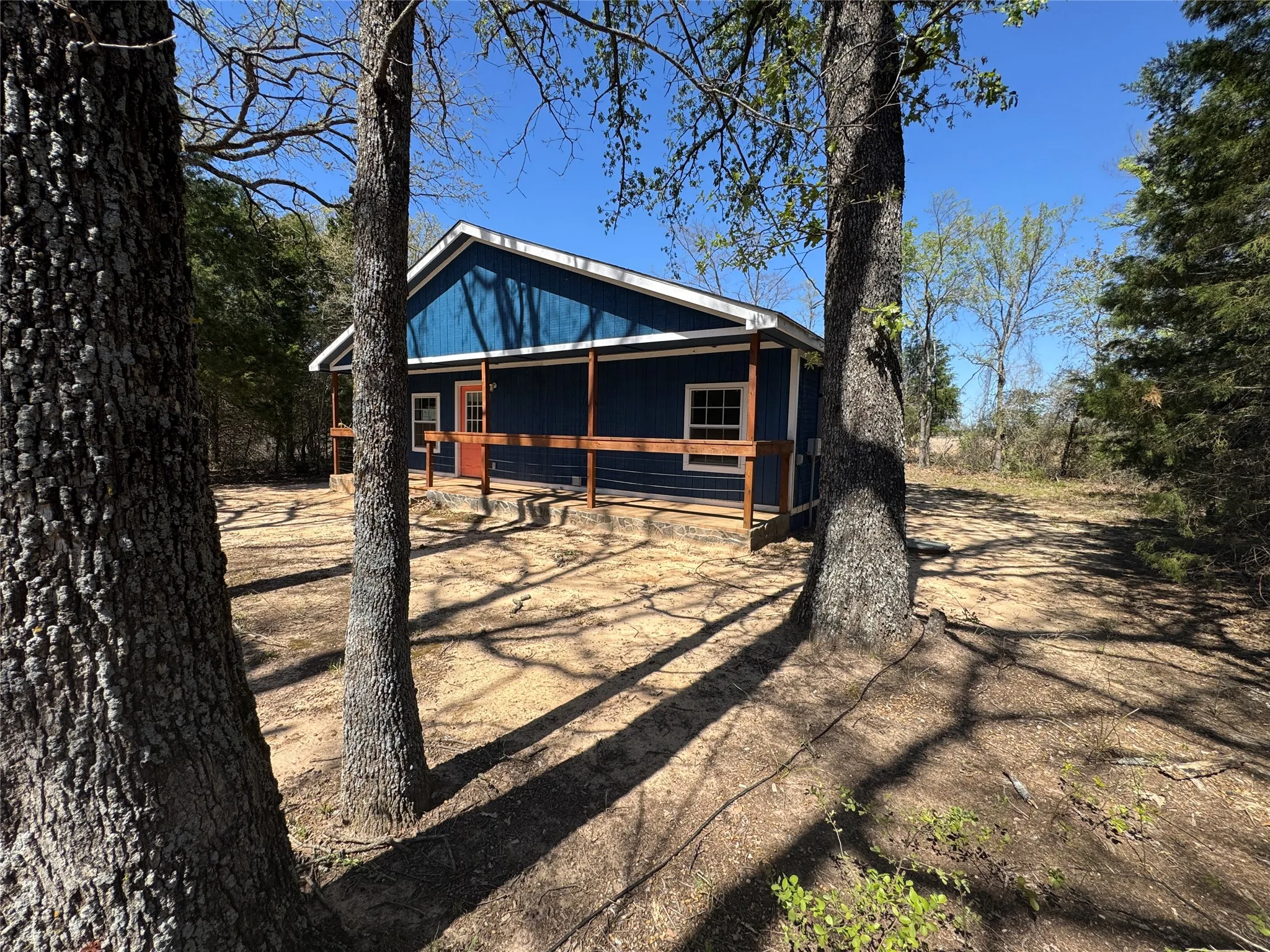 Single Family Residence For Sale in Henderson County , 232 E Quanah Road, Mabank, Texas 75156, 2 Bedroom, 2 Bathroom, Garage spaces, 1,024 Sqft, built in 2023, Preowned, mls#21258519, Real Estate Agent in Mabank, Homes For Sale in Henderson county, Homes For Sale in Mabank, Realtor in Mabank Texas, Real Estate Brokerage Independent Realty Texas, Luminita Cordes Realtor