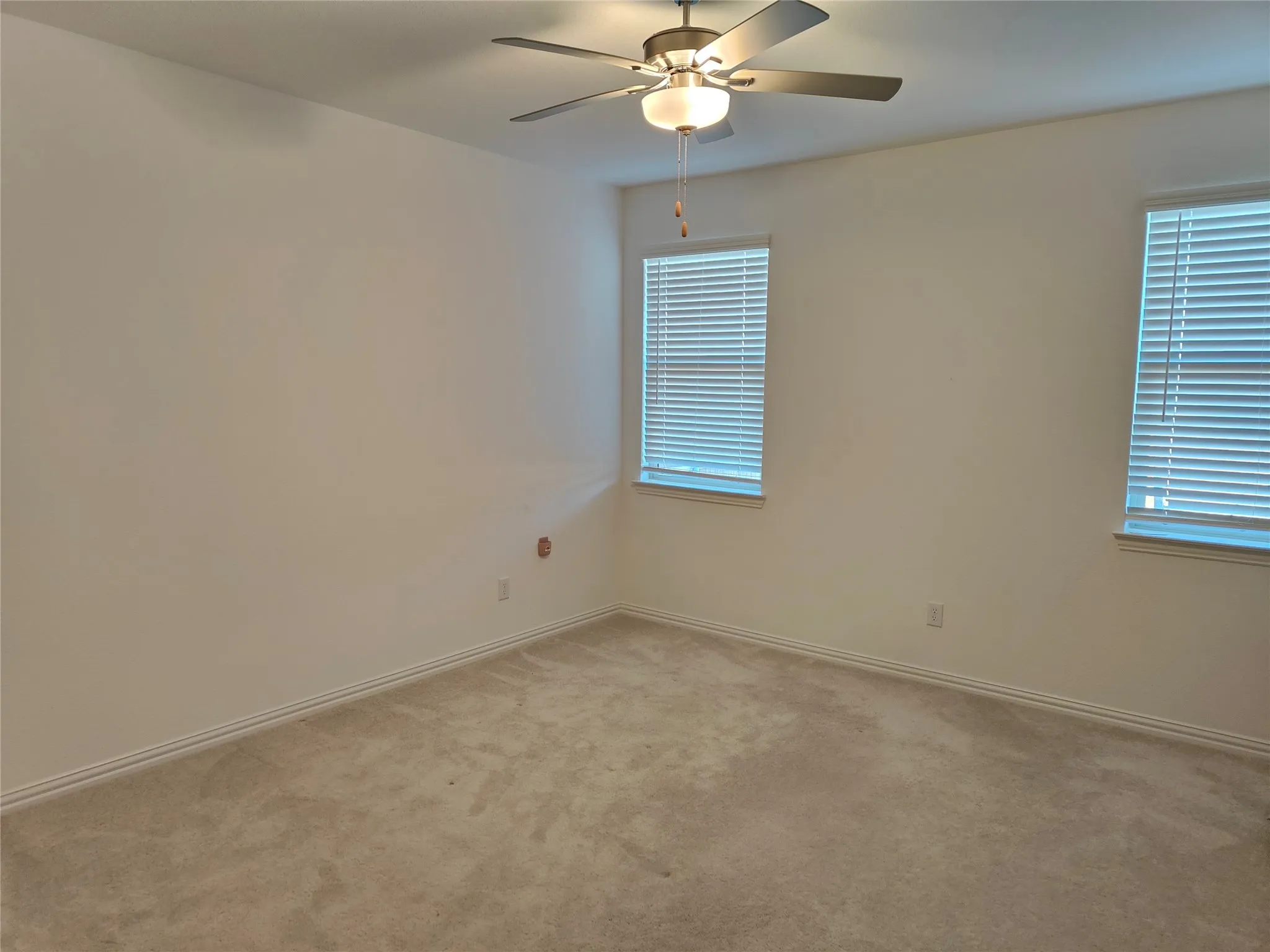Single Family Residence For Sale in Collin County , 8416 Butterfly Lane, Mc Kinney, Texas 75071, 3 Bedroom, 2 Bathroom, 2 Garage spaces, 1,602 Sqft, built in 2024, Preowned, mls#21258701, Real Estate Agent in Mc Kinney, Homes For Sale in Collin county, Homes For Sale in Mc Kinney, Realtor in Mc Kinney Texas, Real Estate Brokerage Independent Realty Texas, Luminita Cordes Realtor